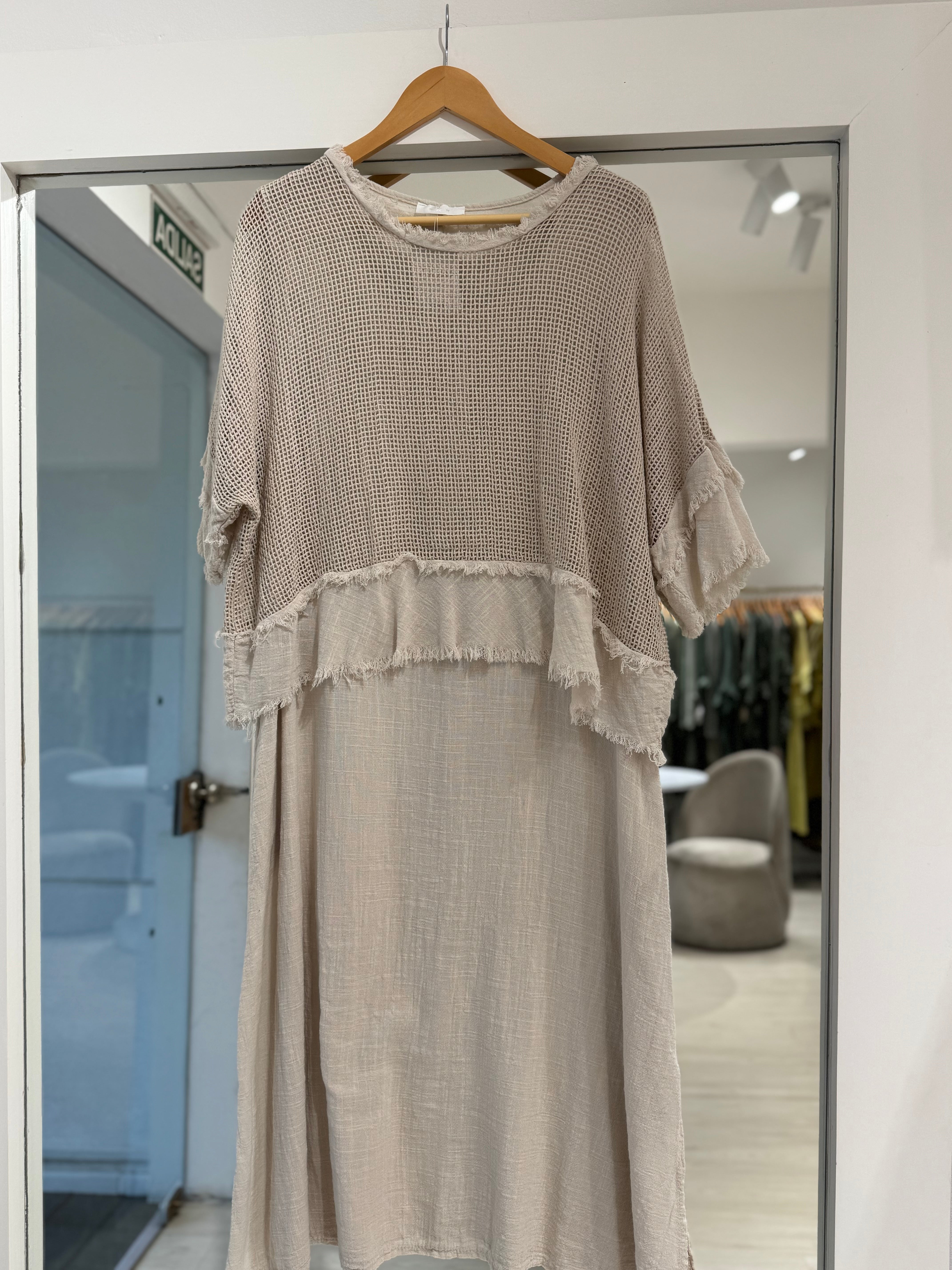 Vestido Jacinta beige