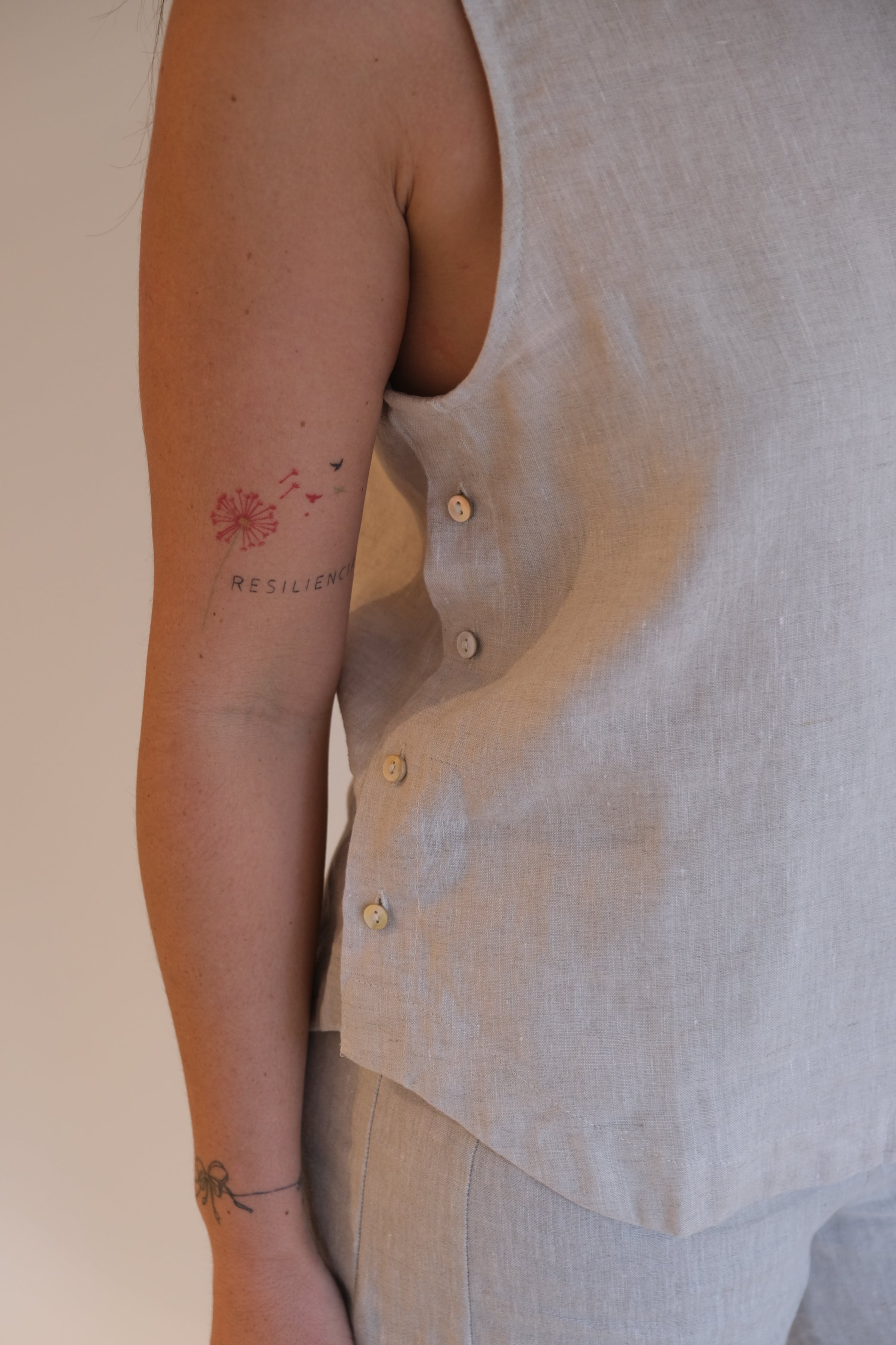 Musculosa Selina Beige CÁPSULA