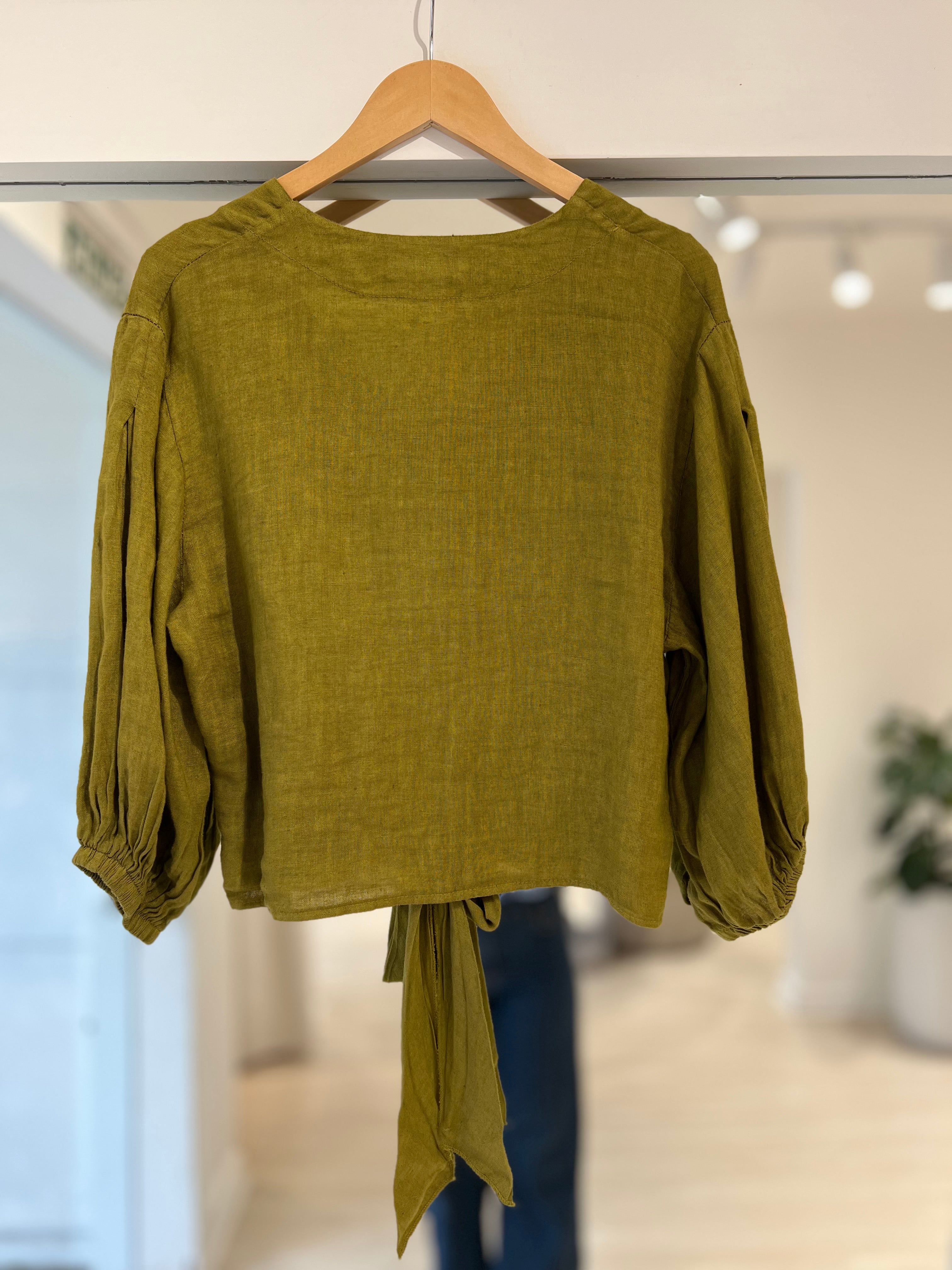 Blusa Nudo verde pistacho