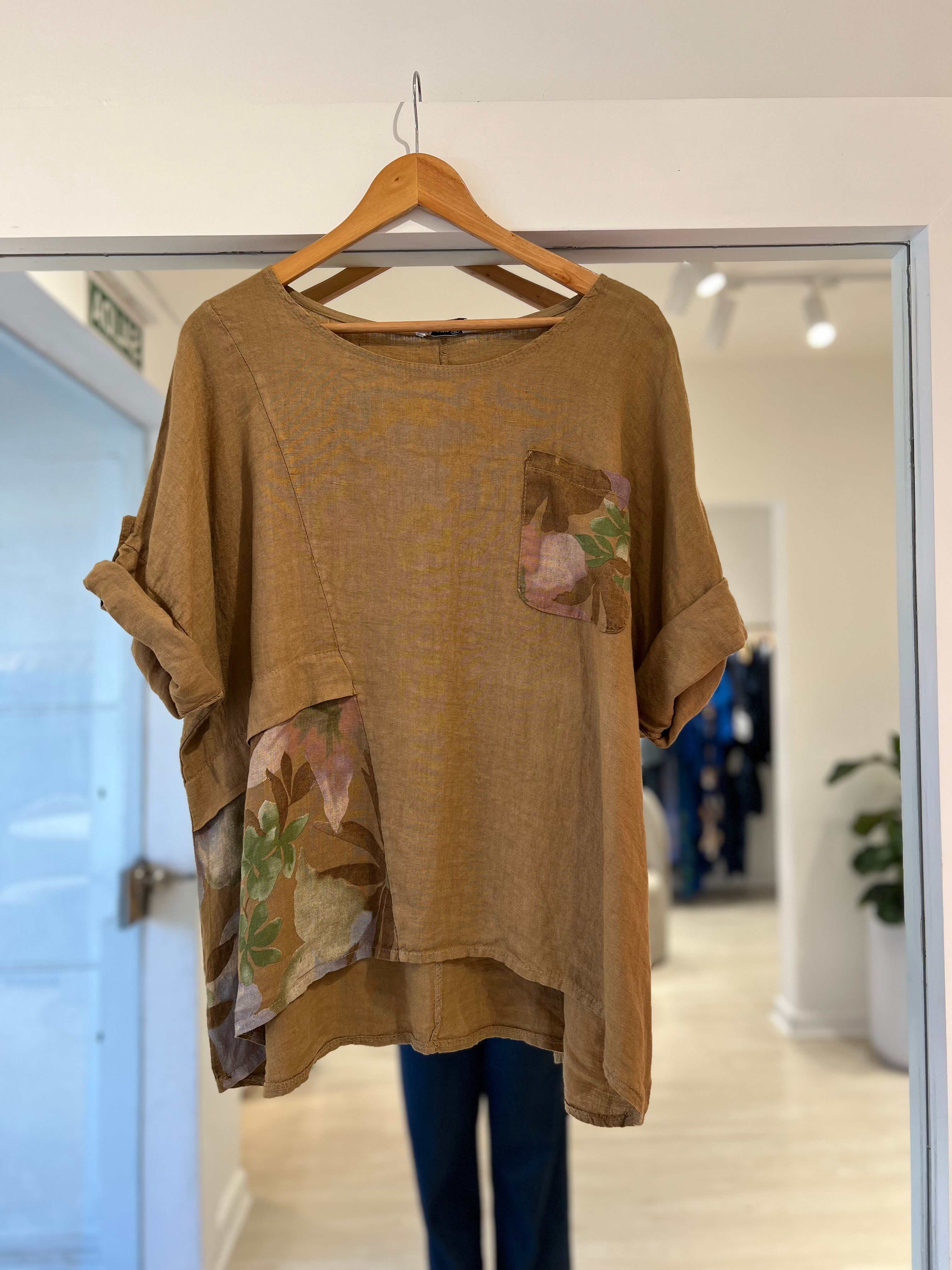 Blusa Alba camel