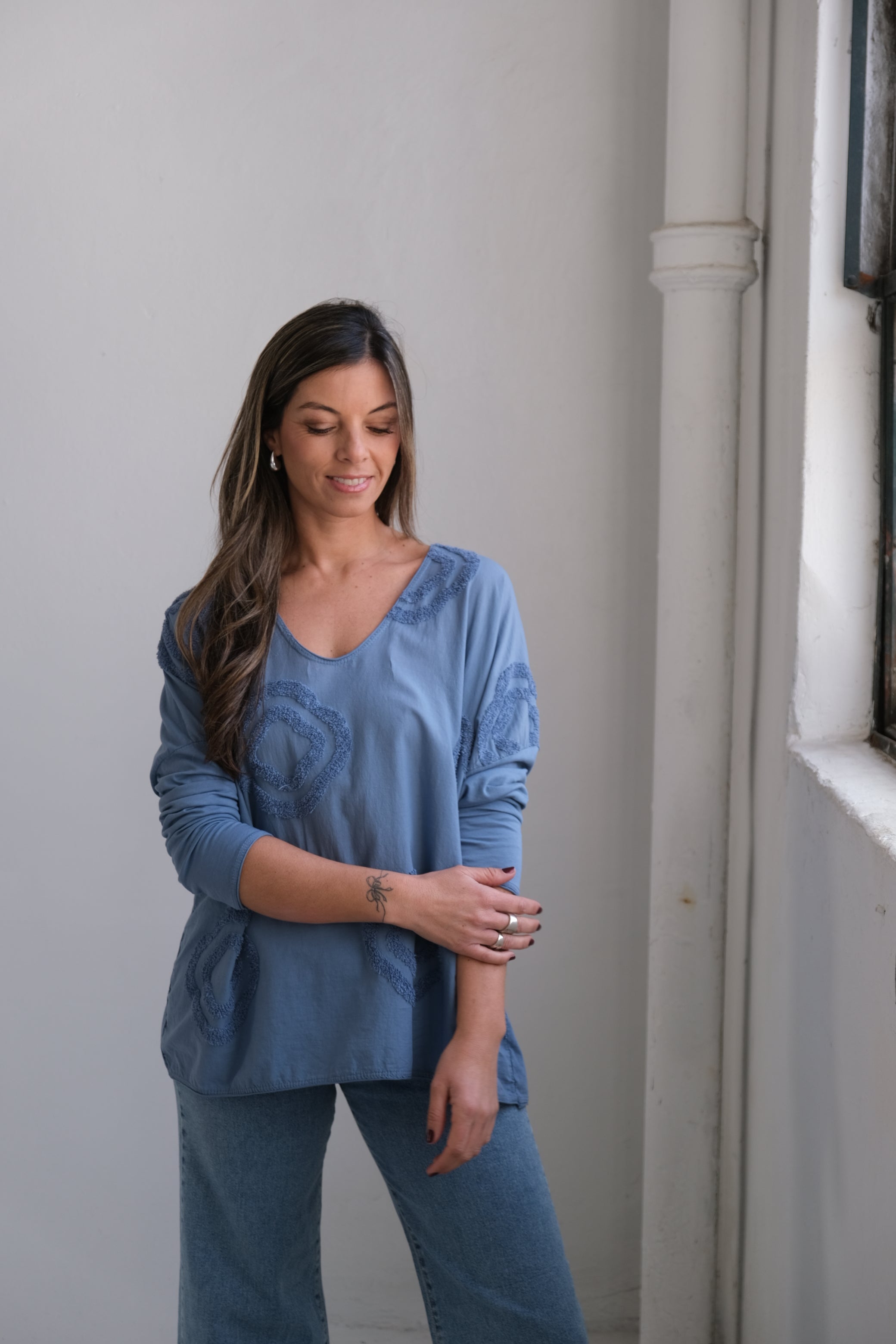 Remera Rombo Celeste Jean