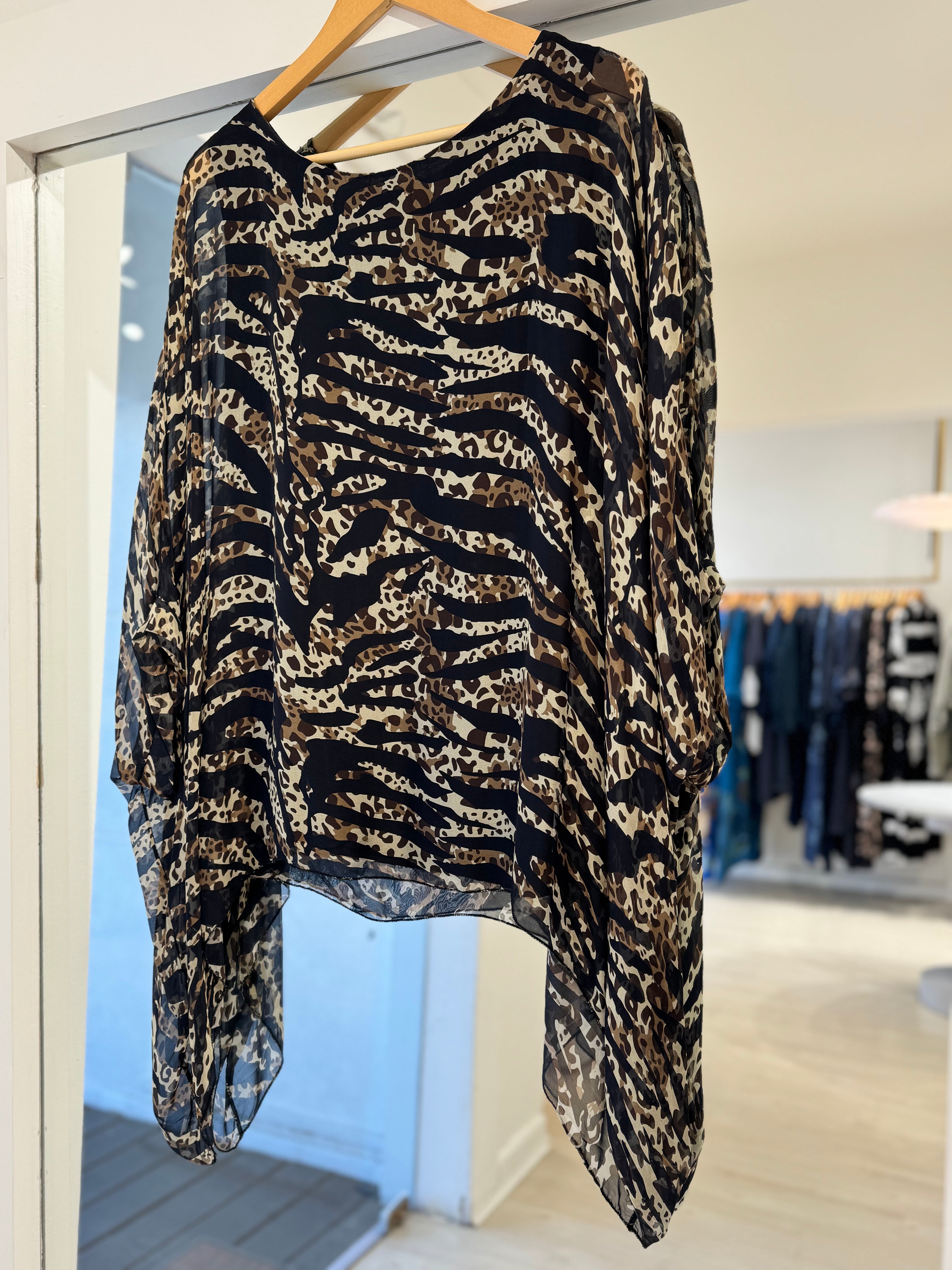 Blusa Isabel print negro
