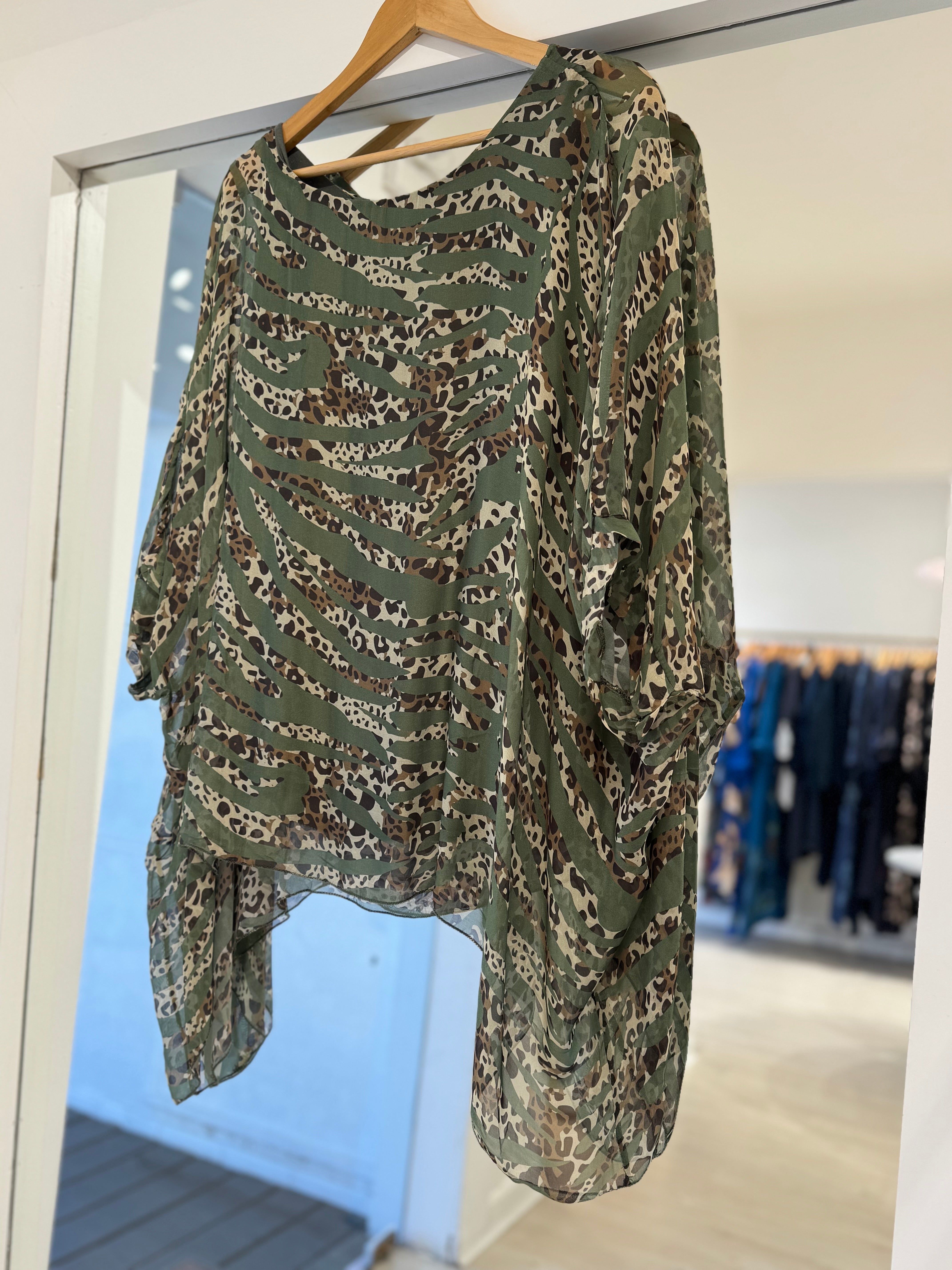Blusa Isabel print verde