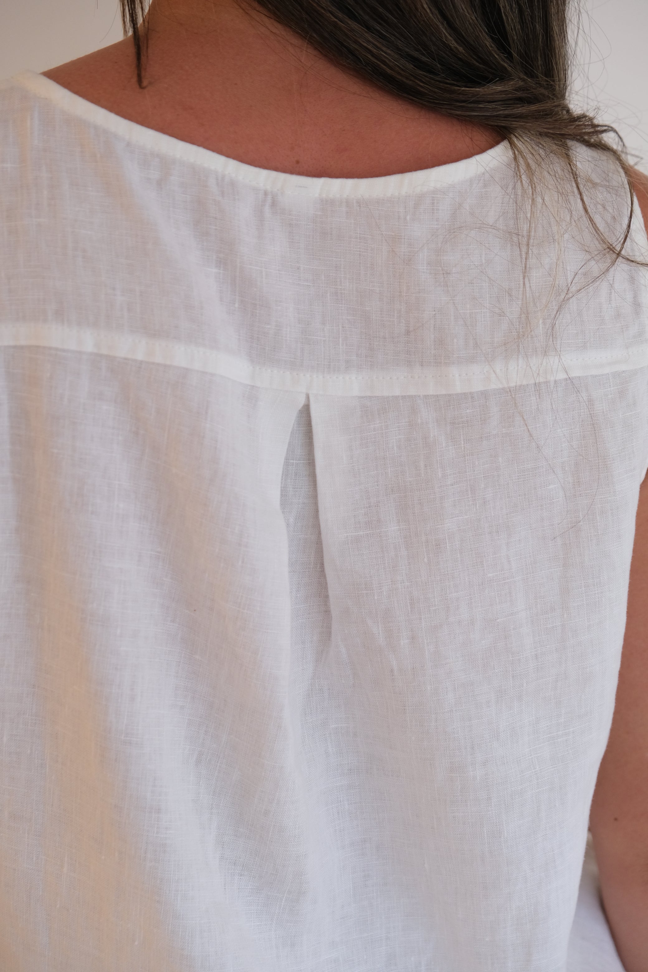 Musculosa Selina Off white CÁPSULA