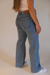Jean Capri Claro