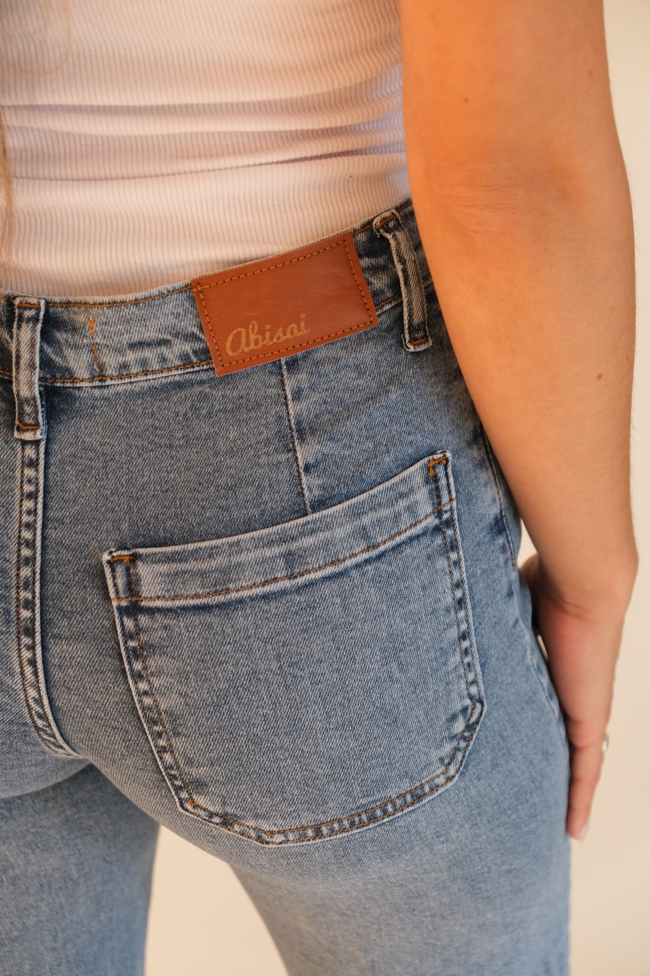 Jean Capri Claro