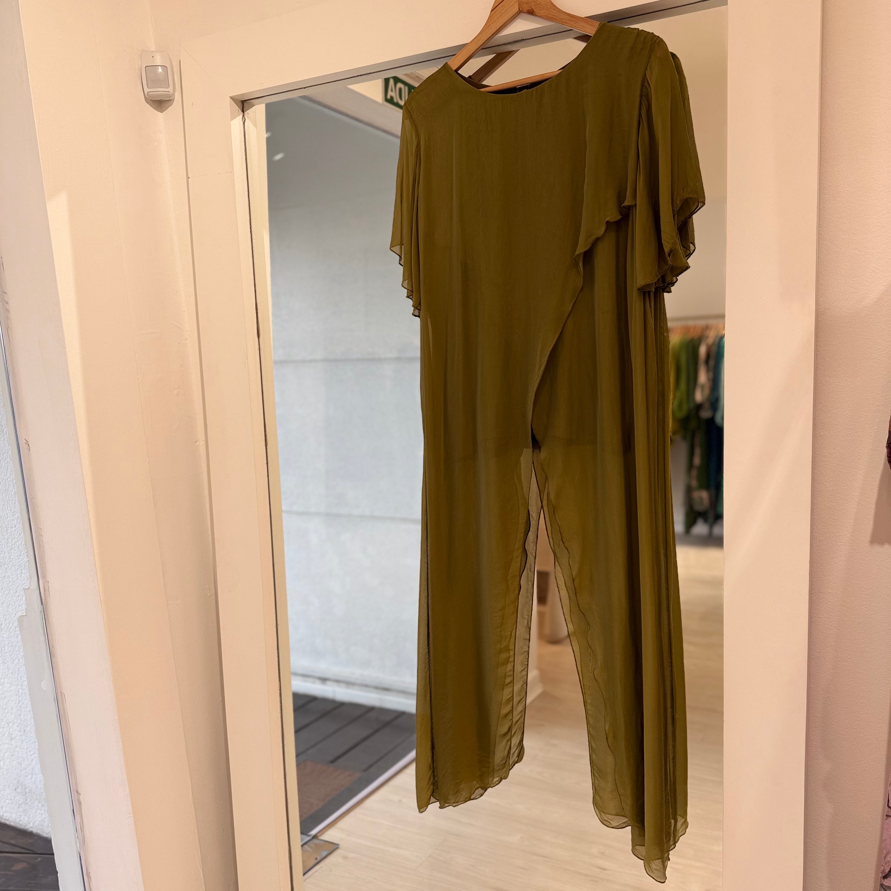 Blusa Moorea Verde Pistacho