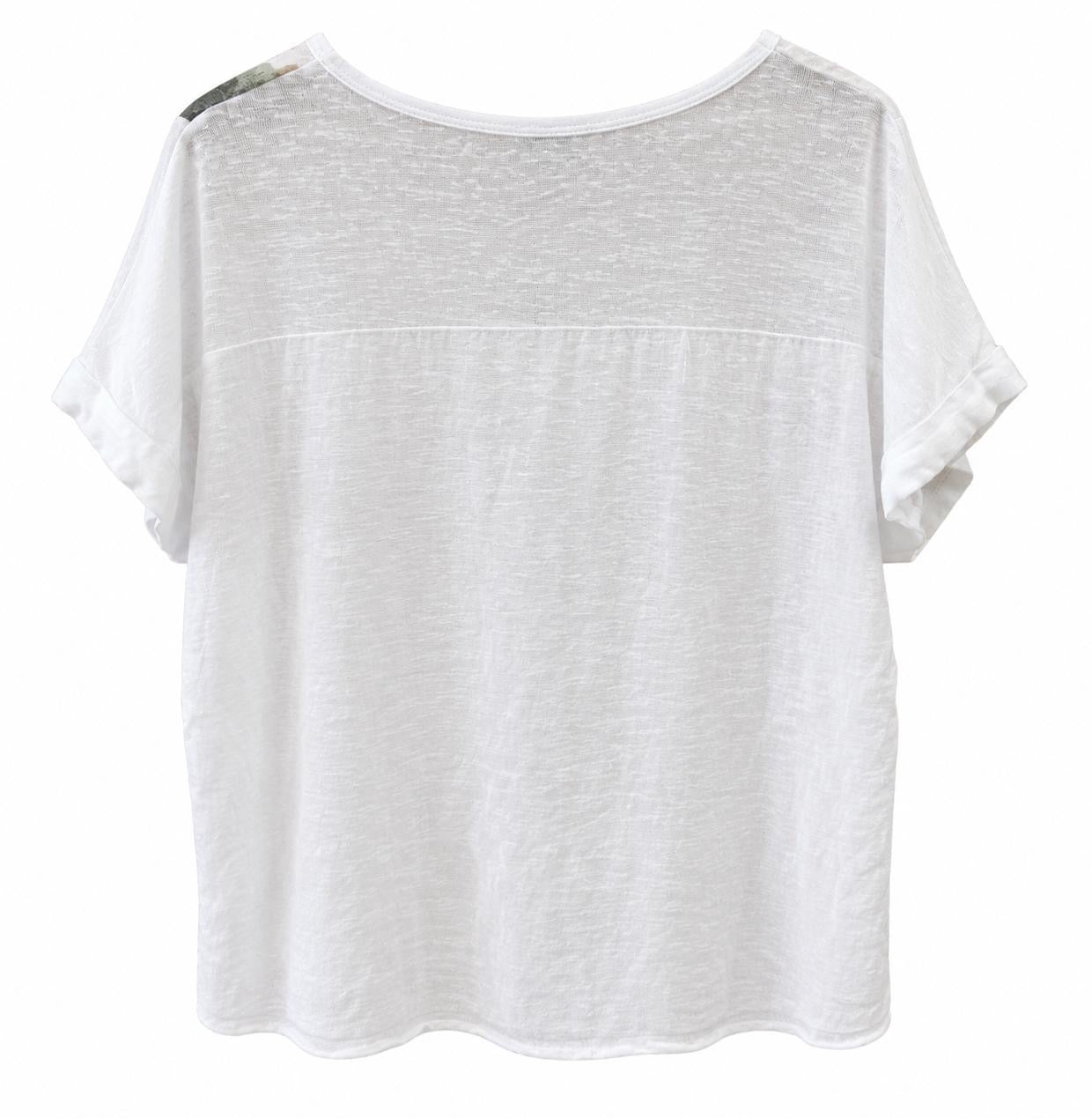 Remera Garzón flores verde