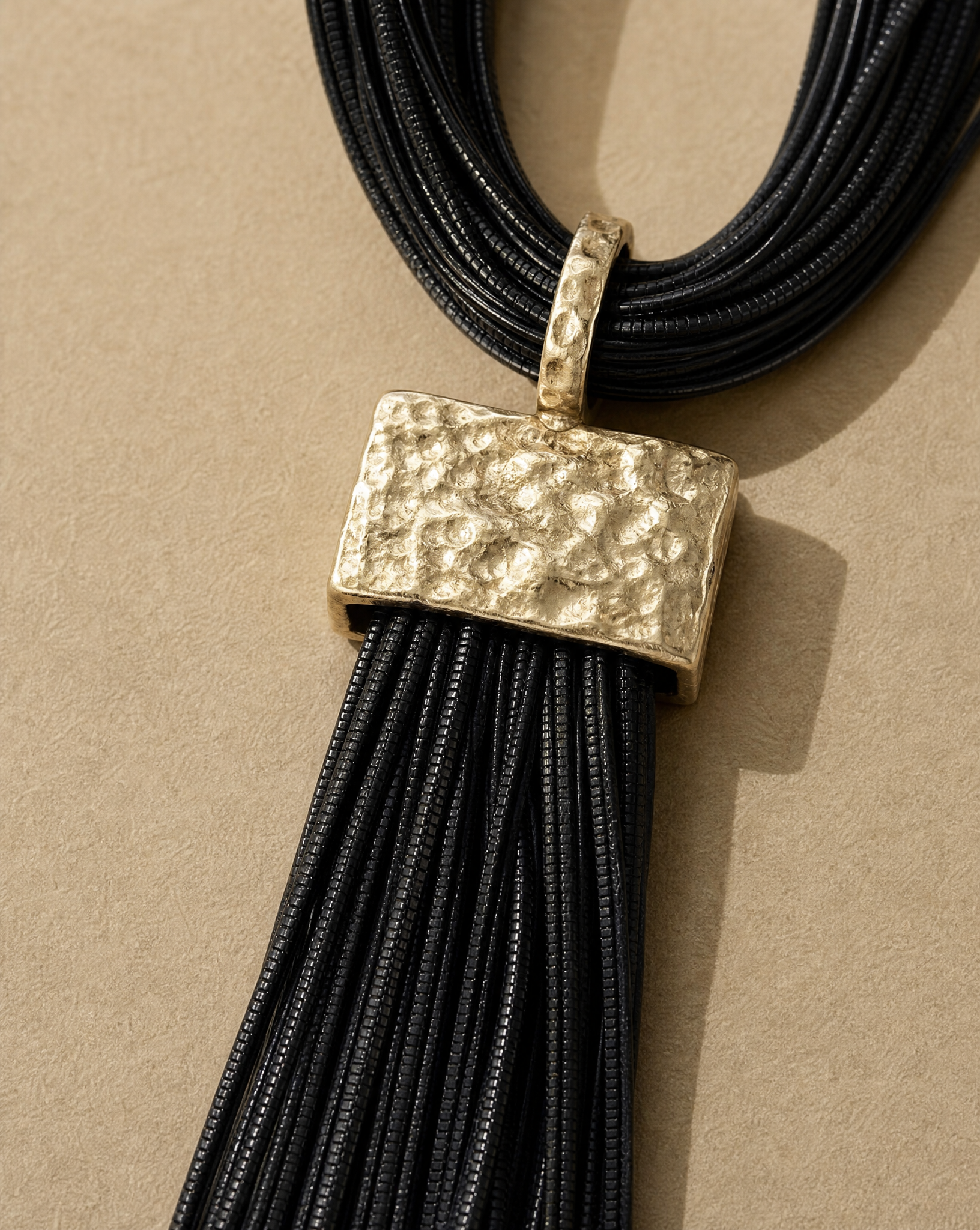 Collar Fleco Negro