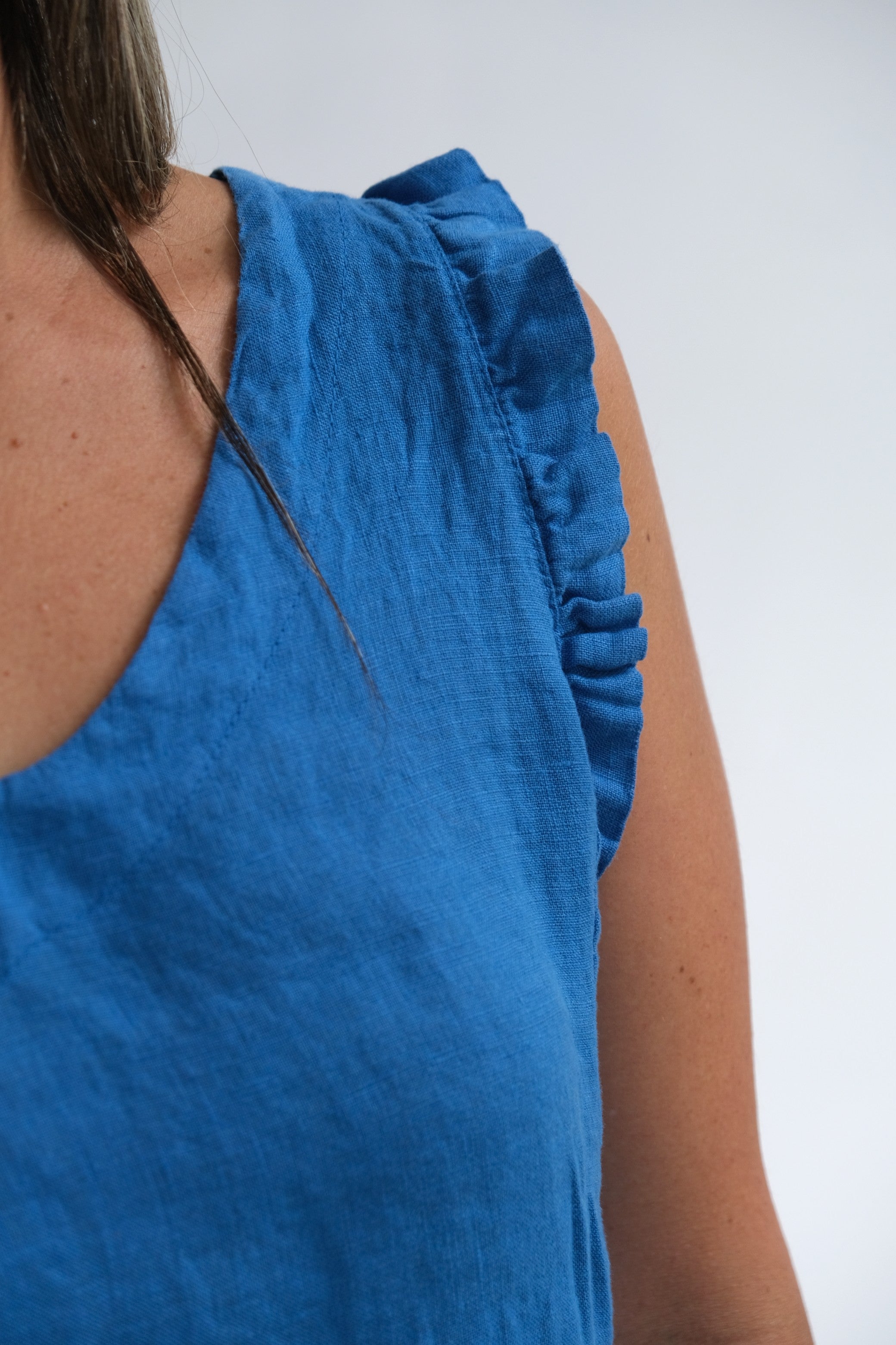 Musculosa Betiana Azul Francia