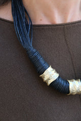 Collar Esencia Negro