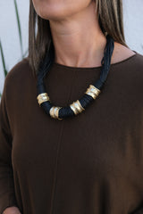 Collar Esencia Negro