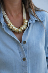 Collar Imperio Crudo