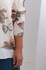 Sweater Doble Flores Beige