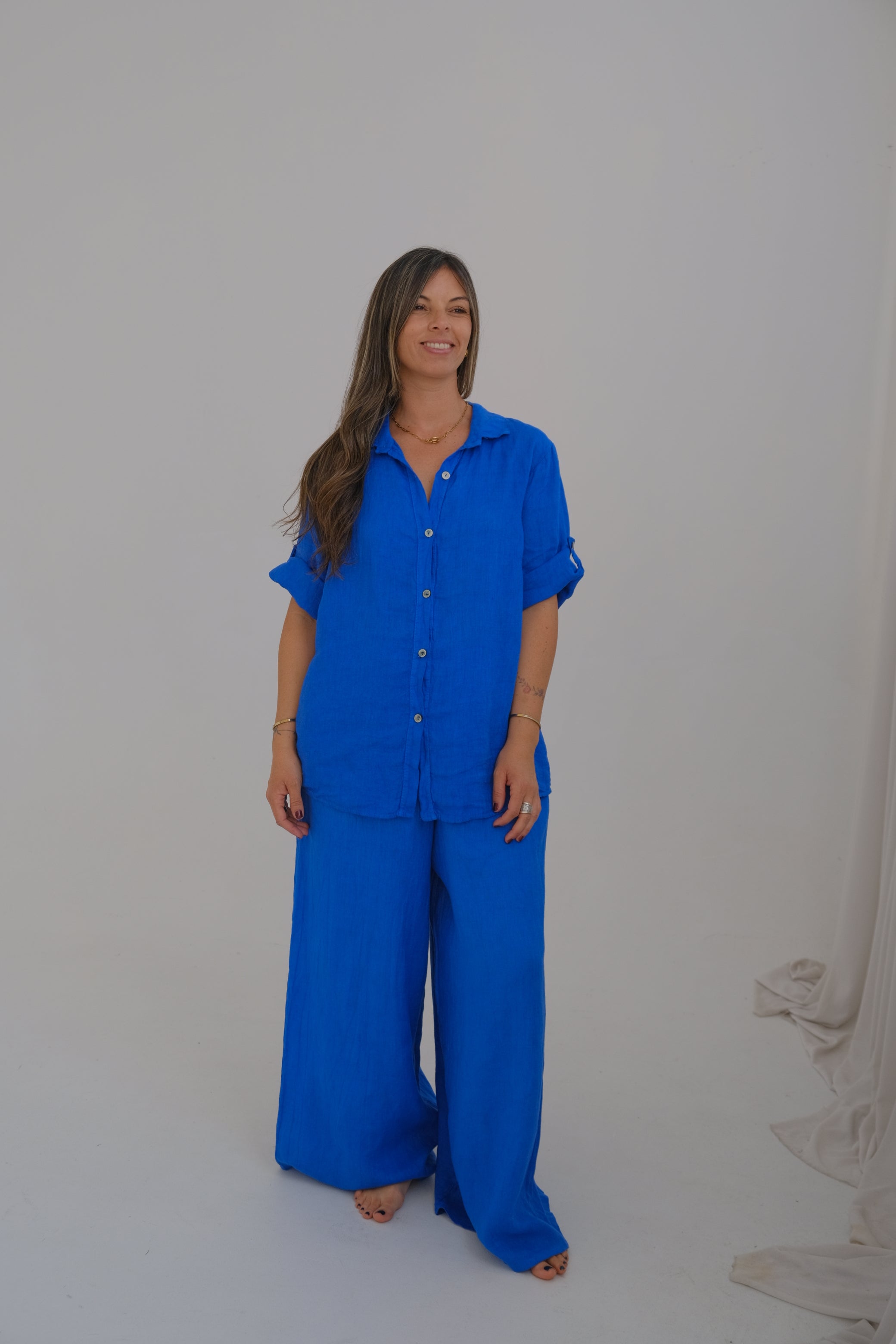 Camisa Aleli básica azul Francia