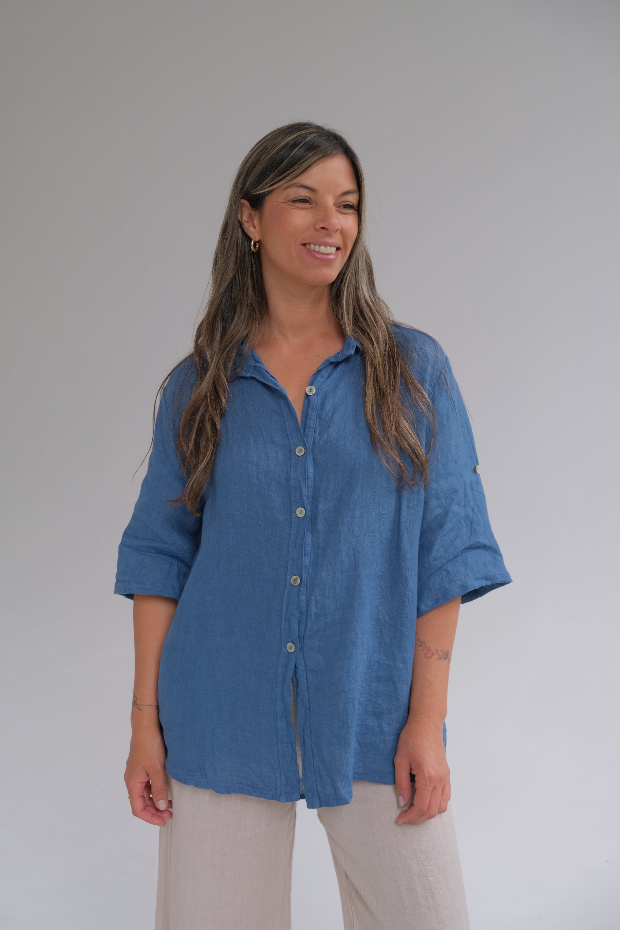 Camisa Aleli básica azul Jean