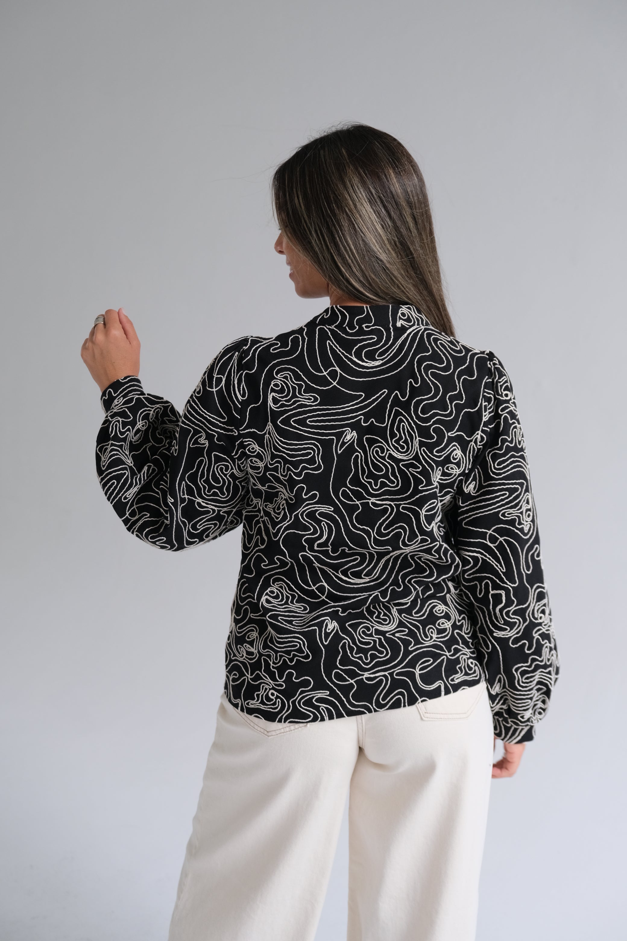 Blusa Bora Negro