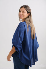 Blusa Relieve Azul Marino