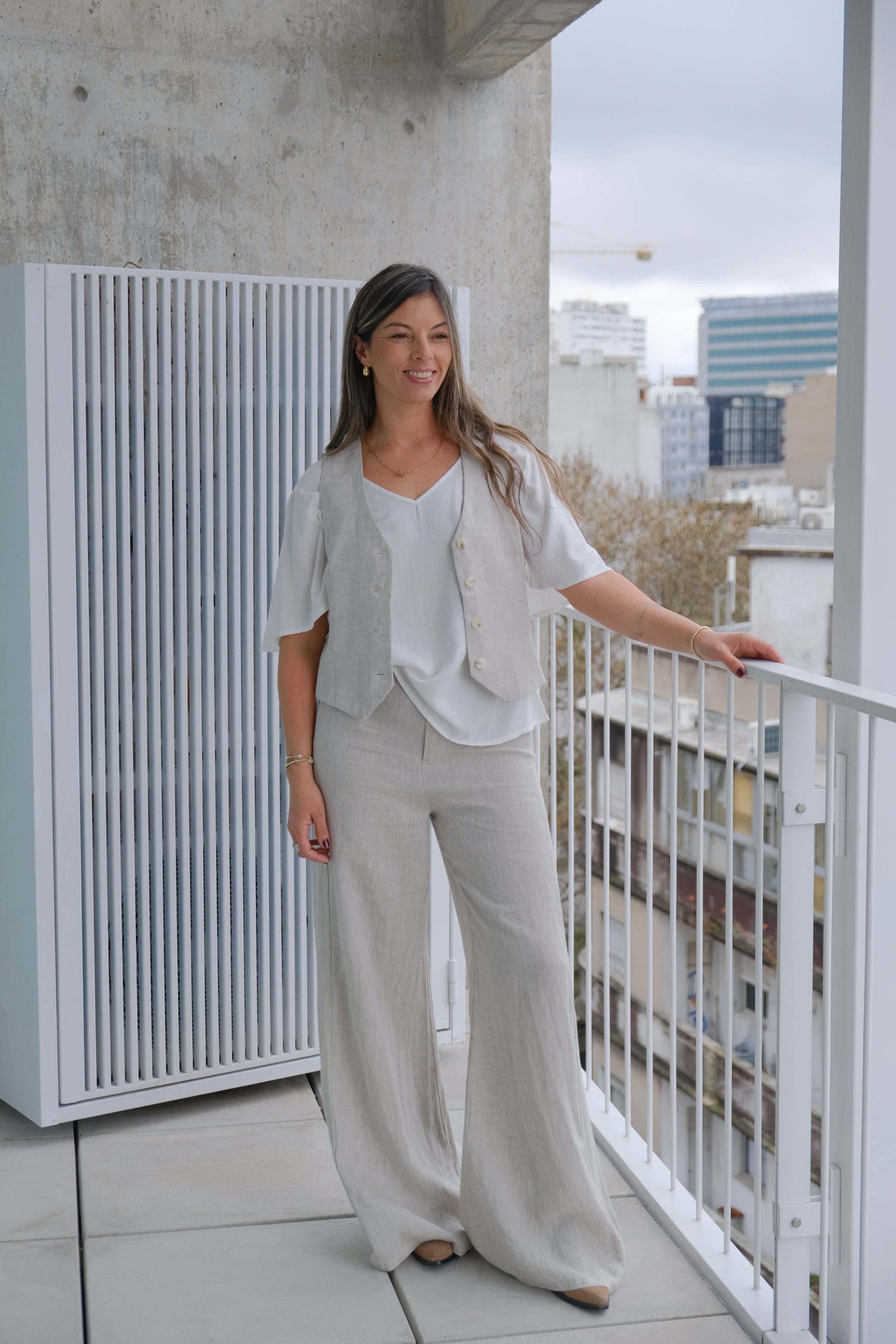 Chaleco Lino beige CÁPSULA