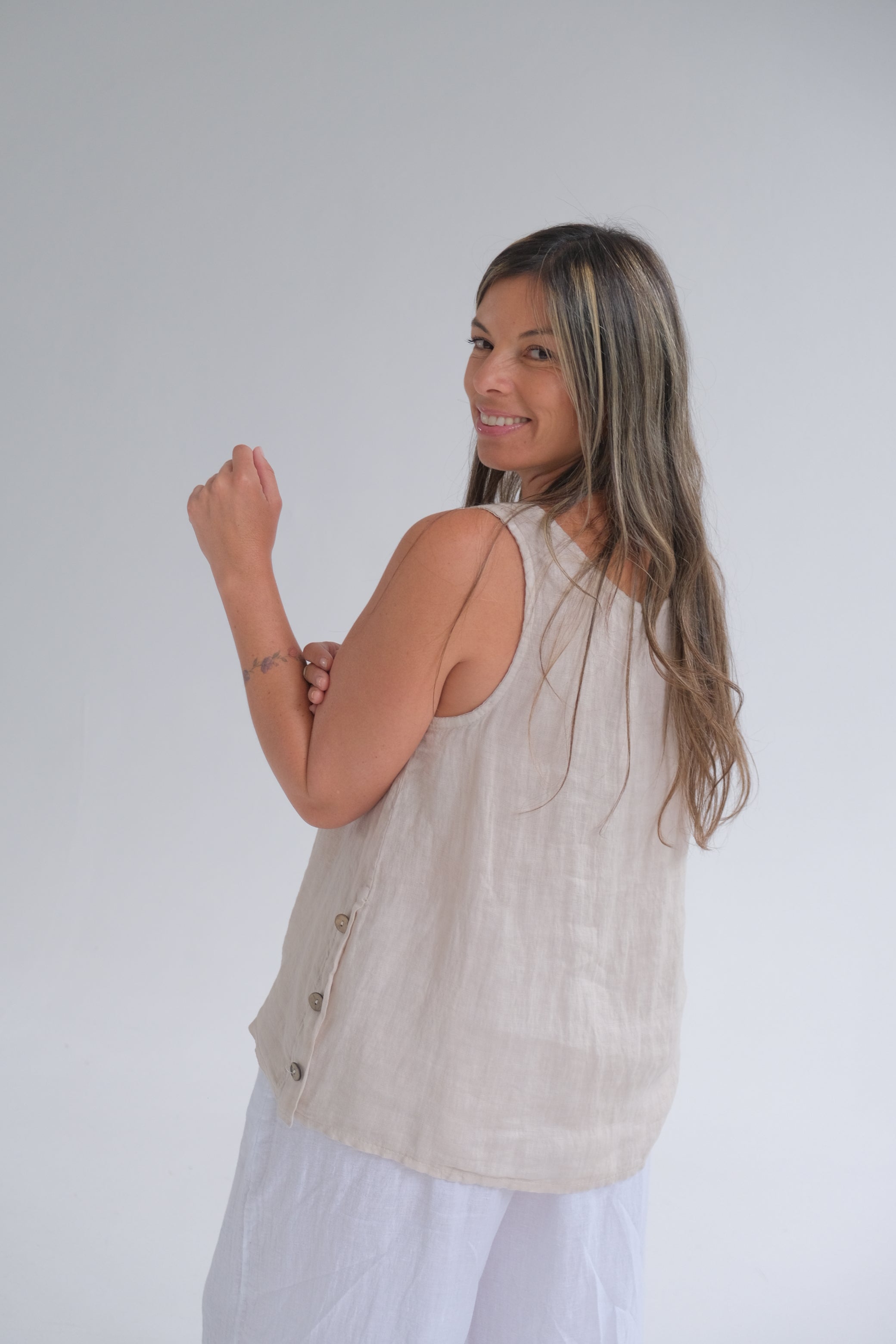 Musculosa Lidia Beige