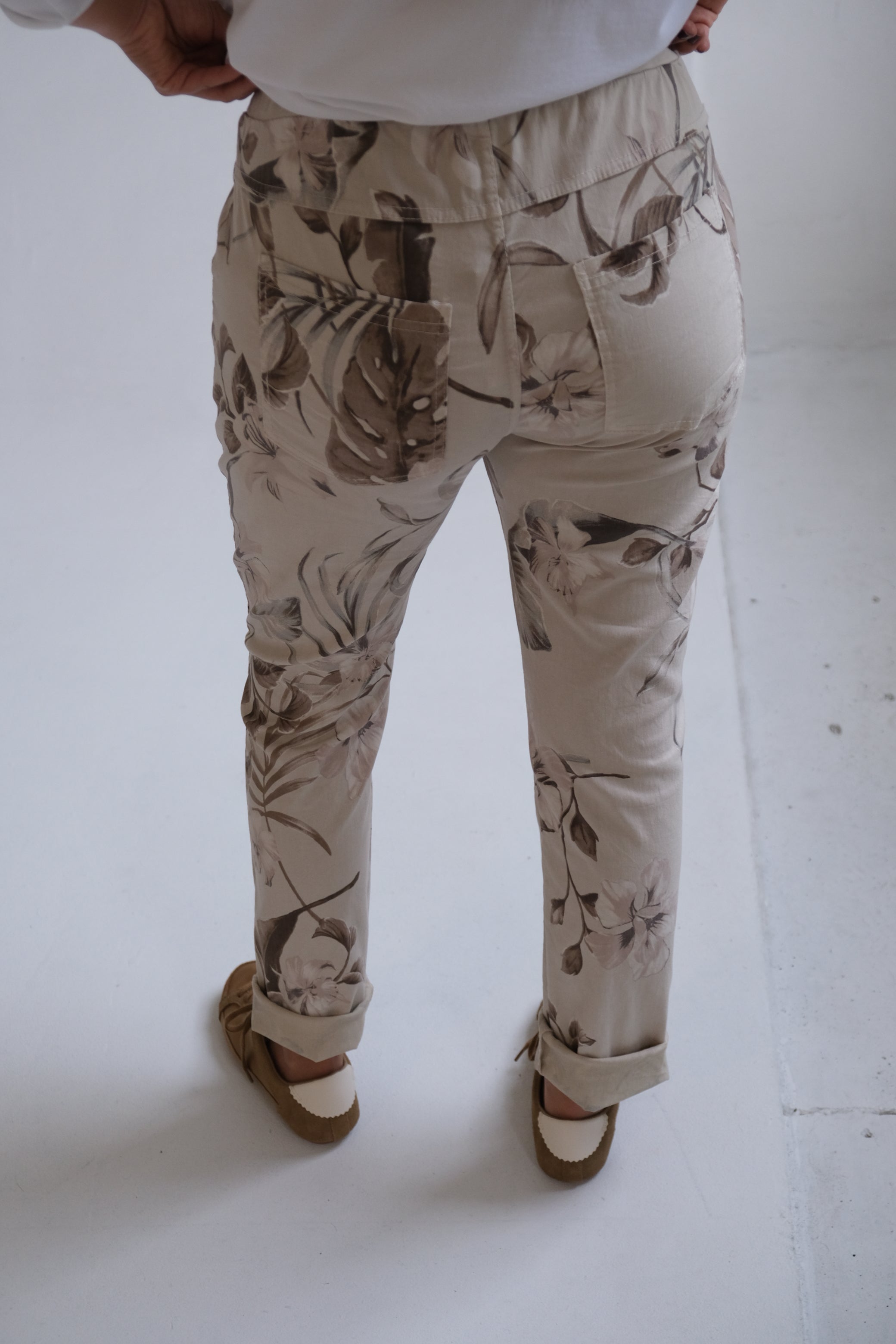 Pantalón Elastizado Beige