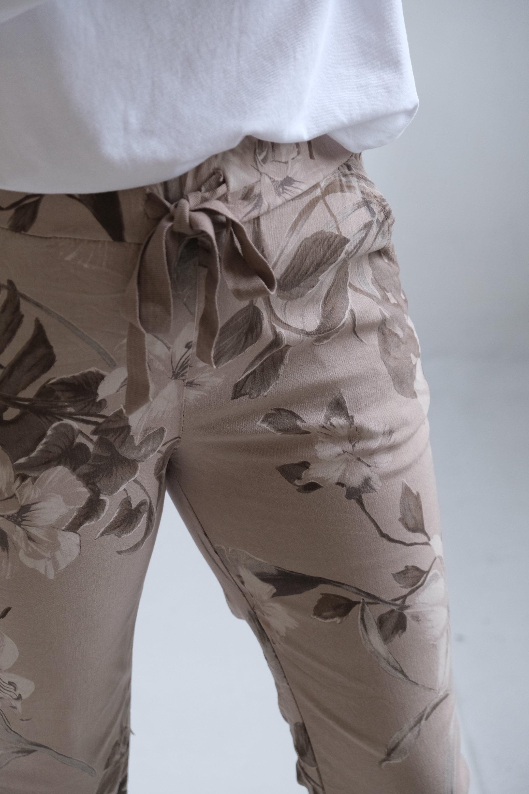 Pantalón Elastizado Visón