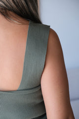 Musculosa Hilo Básica Verde Musgo