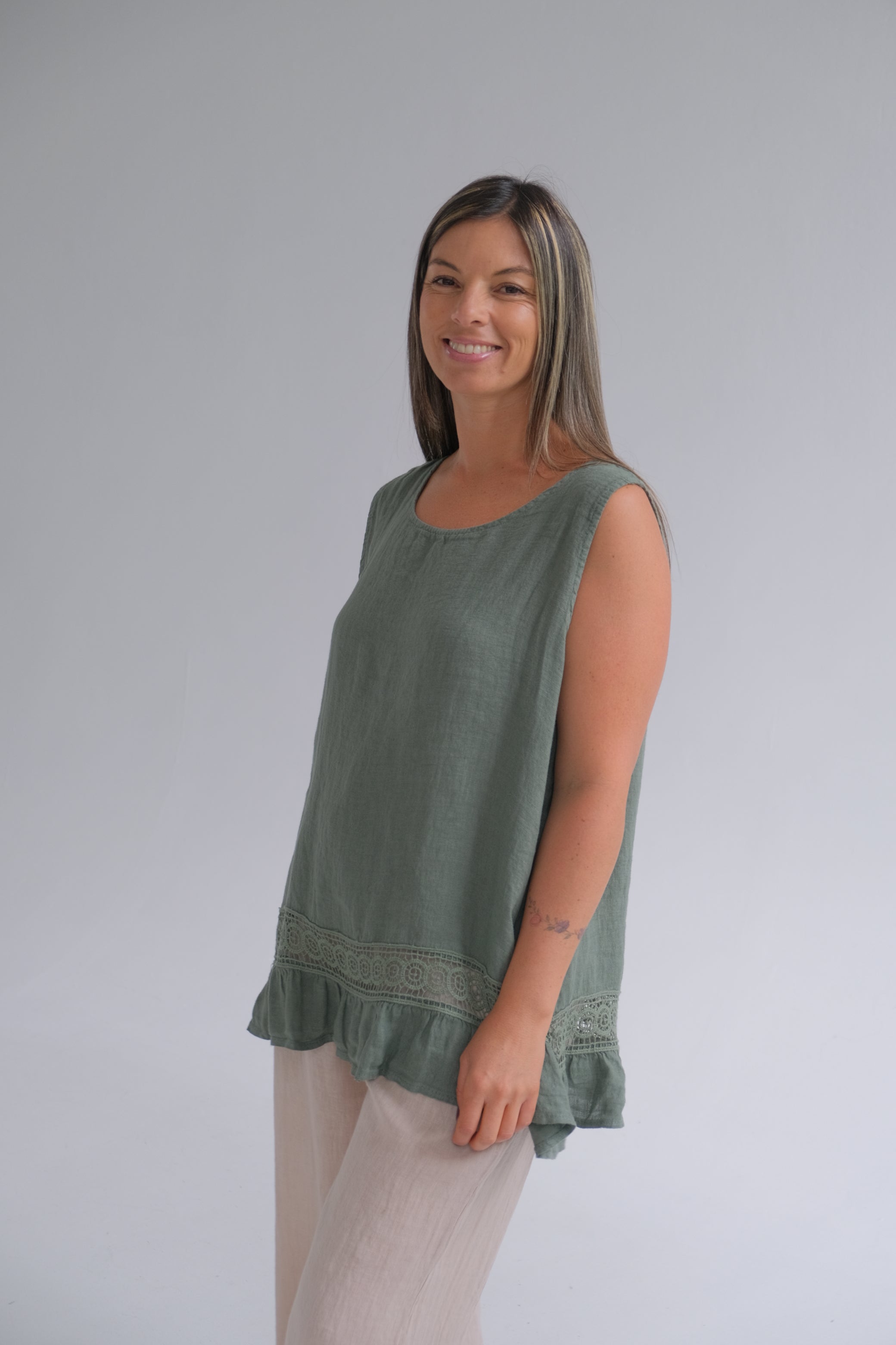 Musculosa Freya Verde Seco
