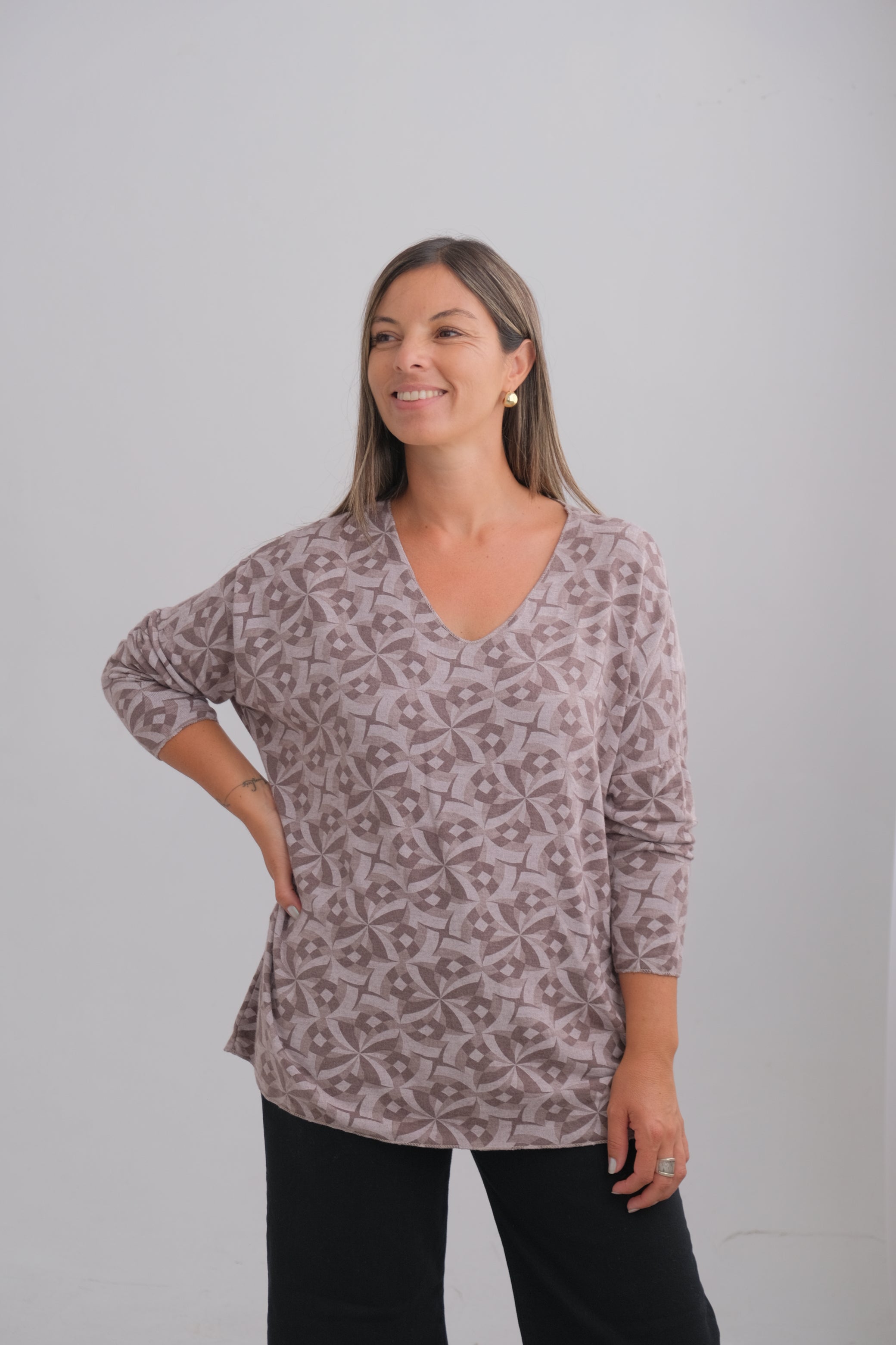 Sweater Geometric Tostado