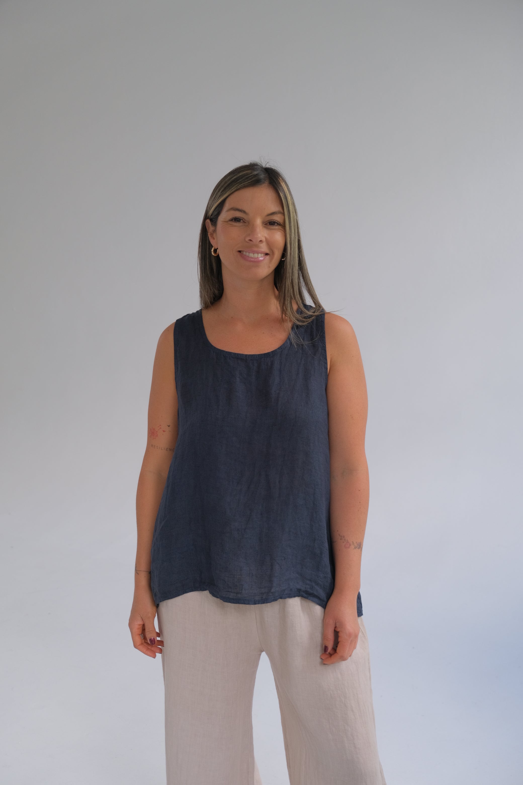 Musculosa Minerva Azul Marino