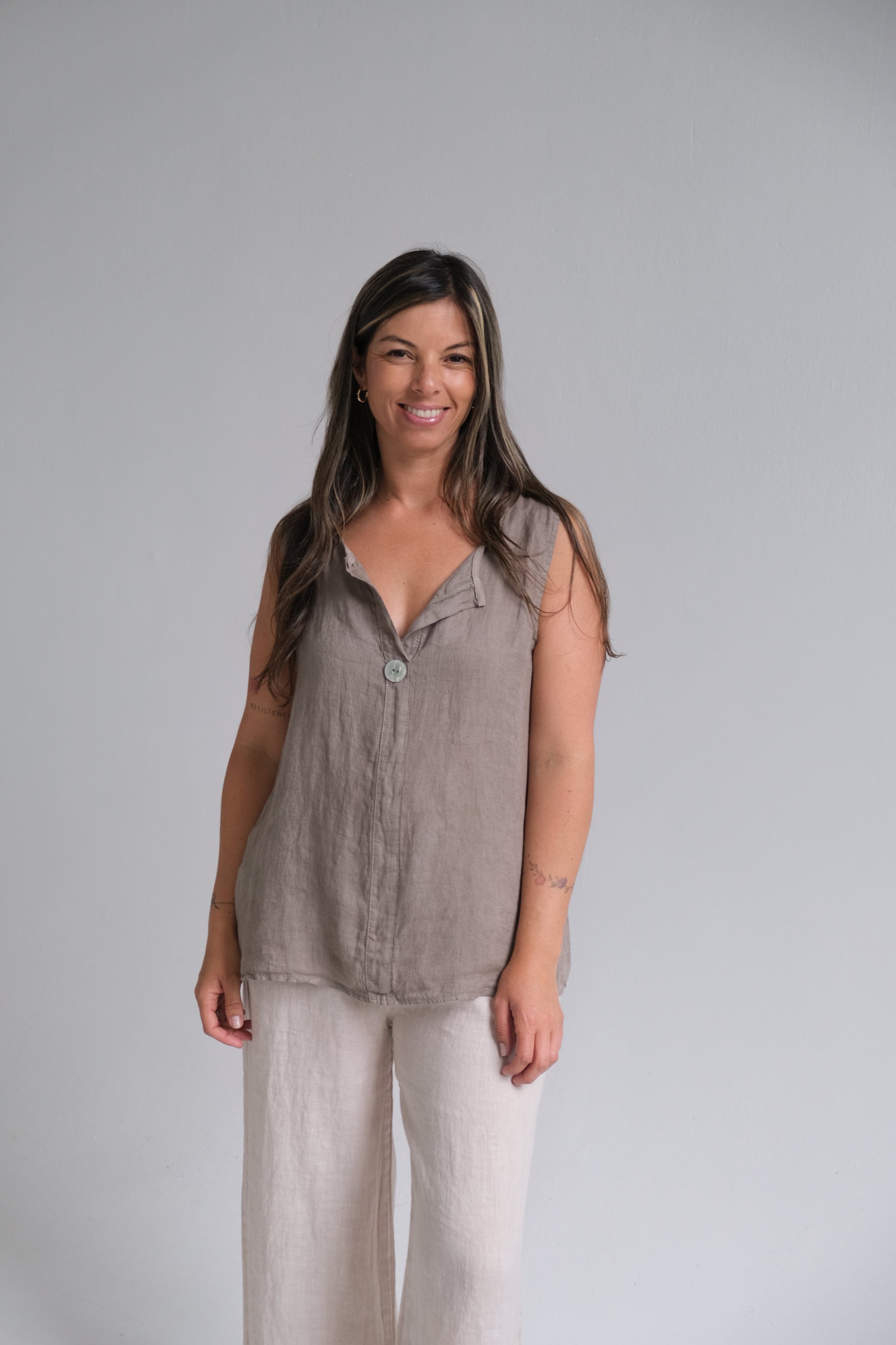 Musculosa Holly Visón