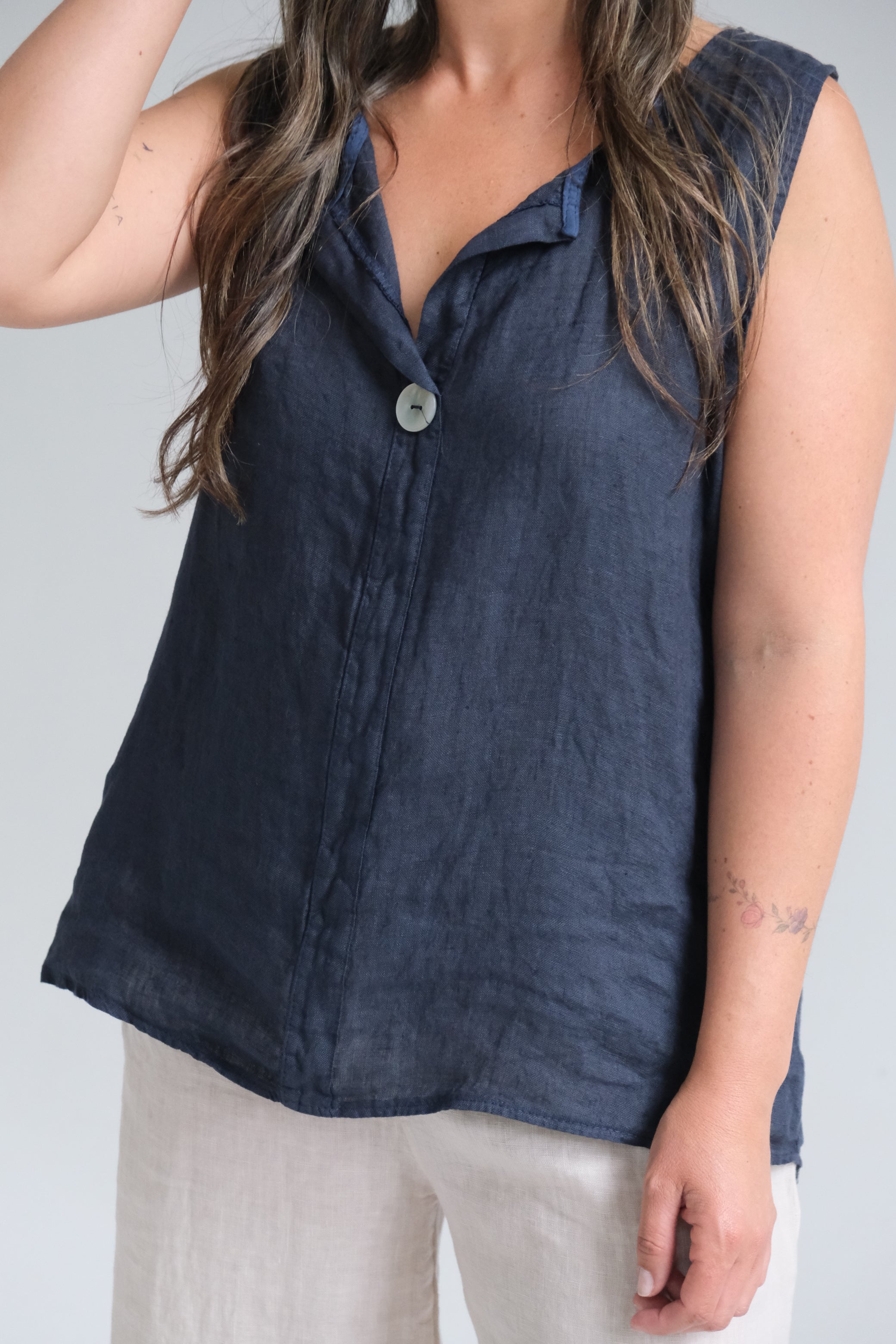 Musculosa Holly Azul Marino