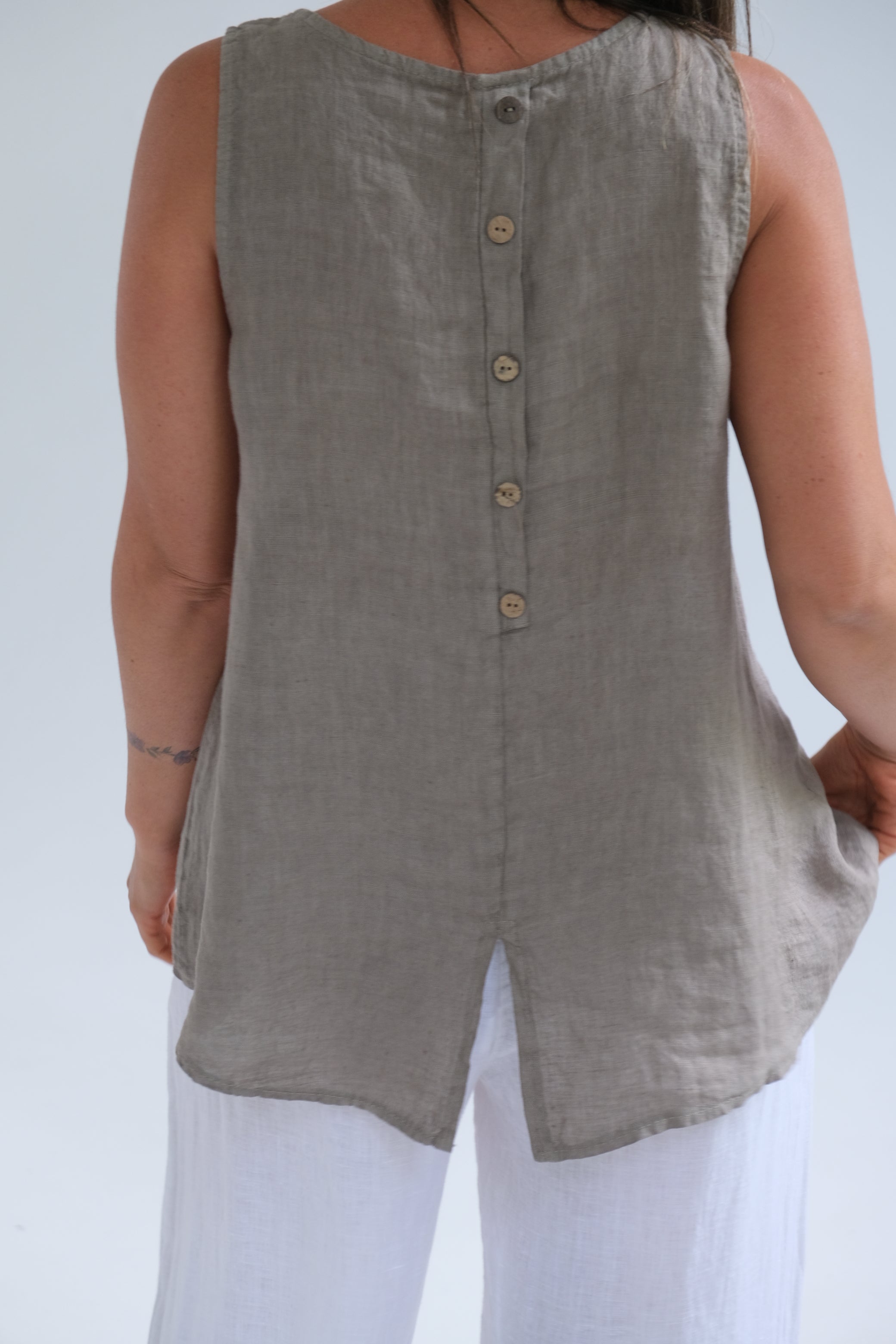 Musculosa Minerva Visón