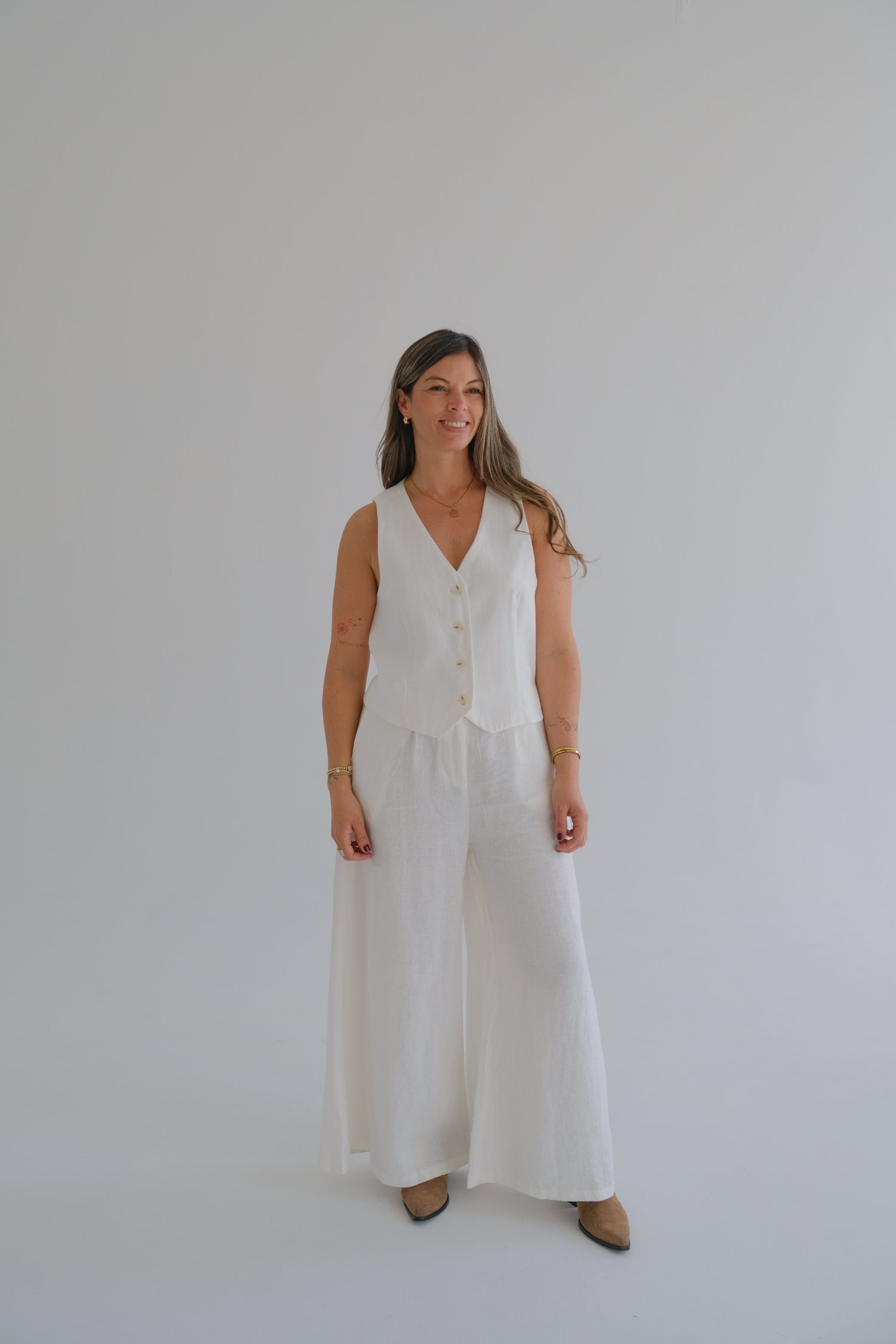 Pantalón Asia off-white CÁPSULA