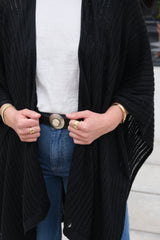 Ruana negra CÁPSULA