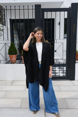 Ruana negra CÁPSULA