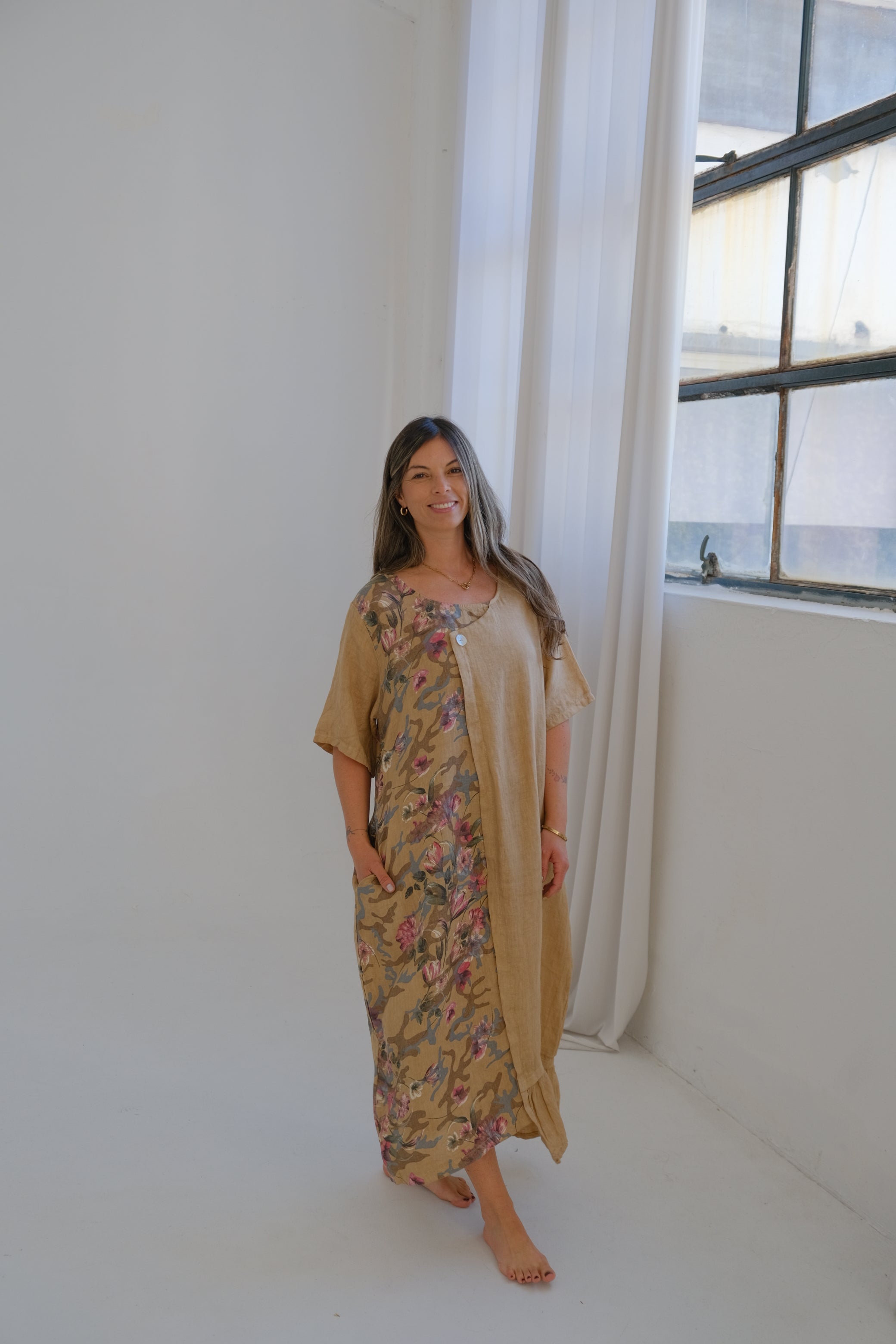 Vestido Serafina Tostado