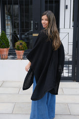 Ruana negra CÁPSULA