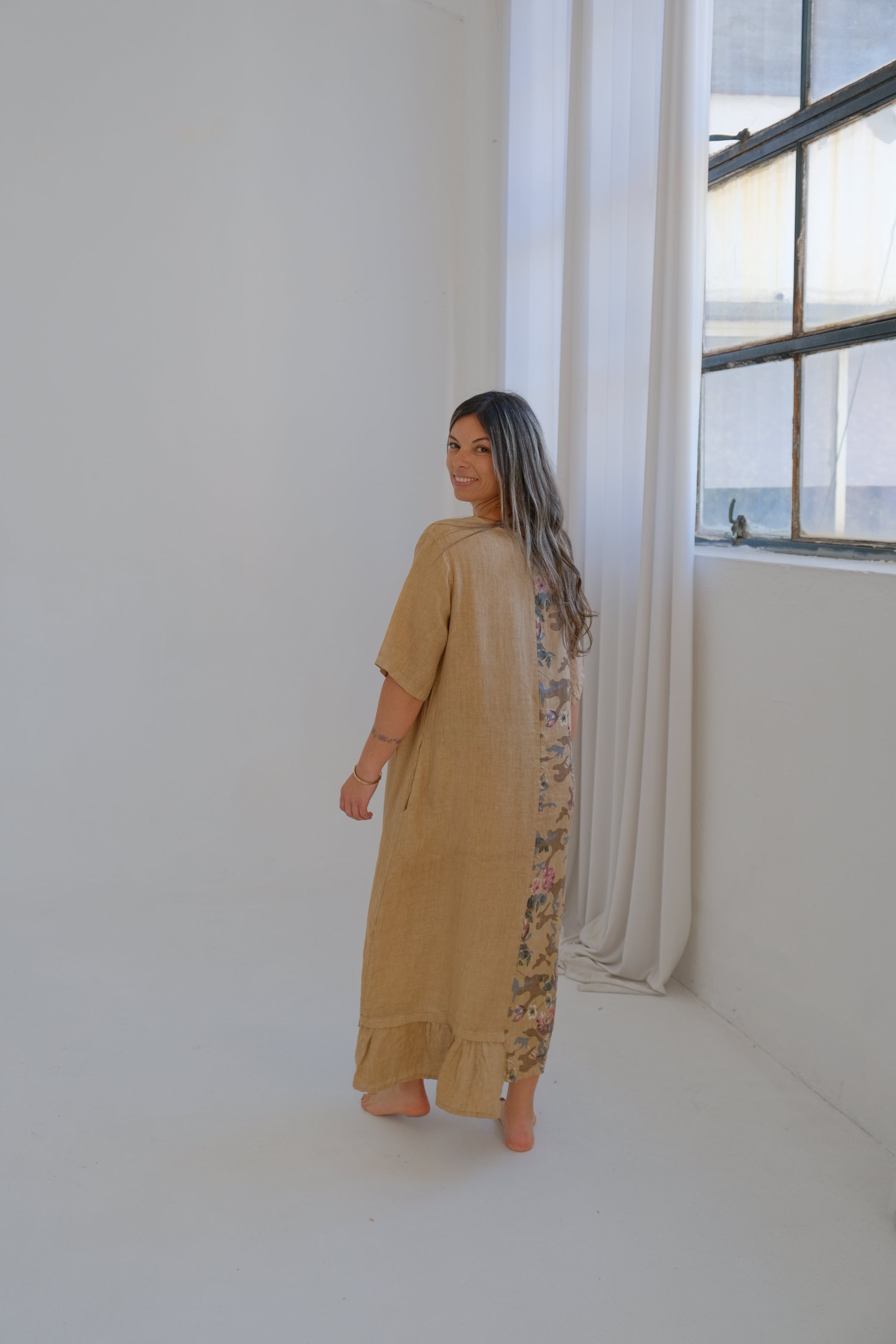 Vestido Serafina Tostado