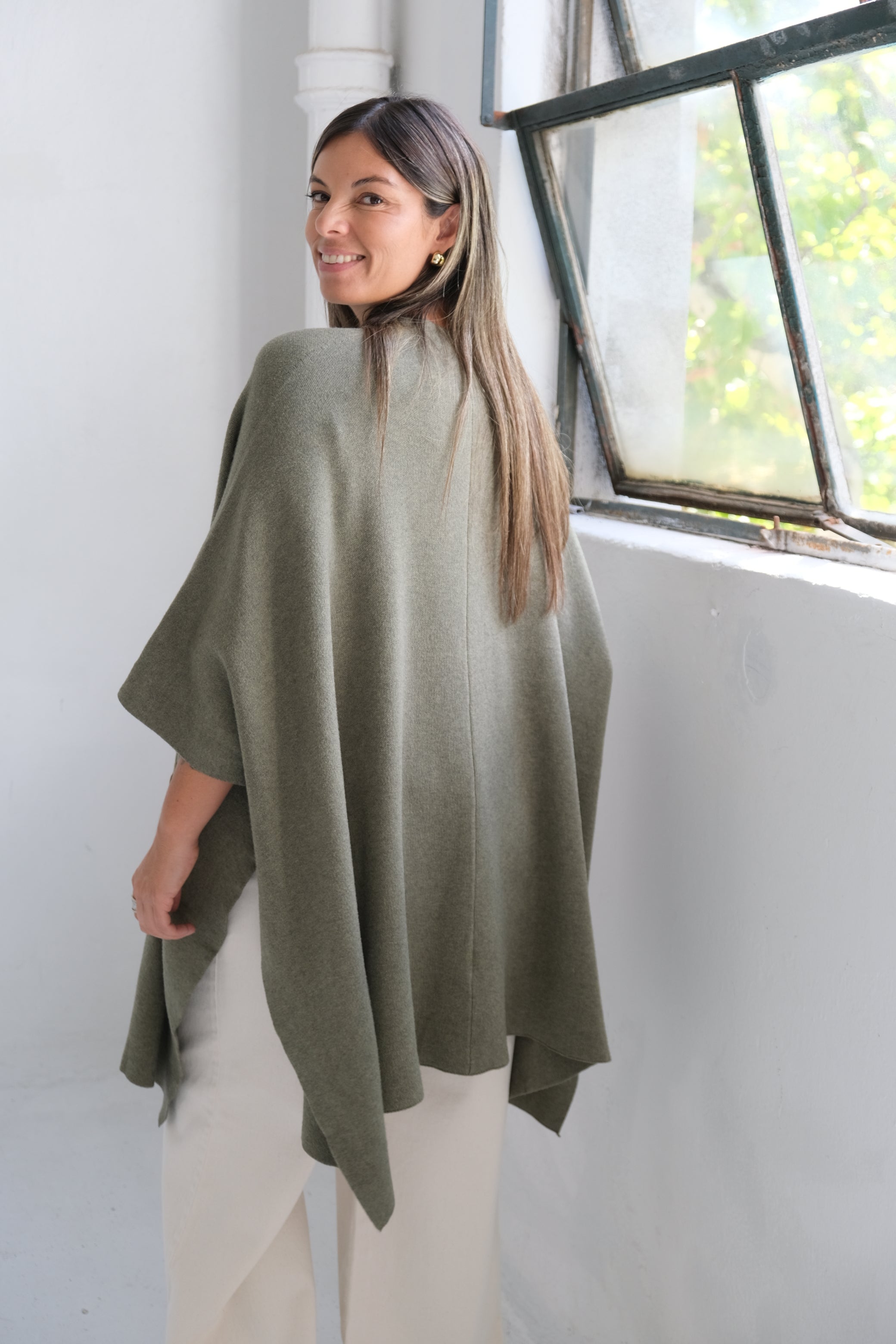 Poncho Lirio Verde