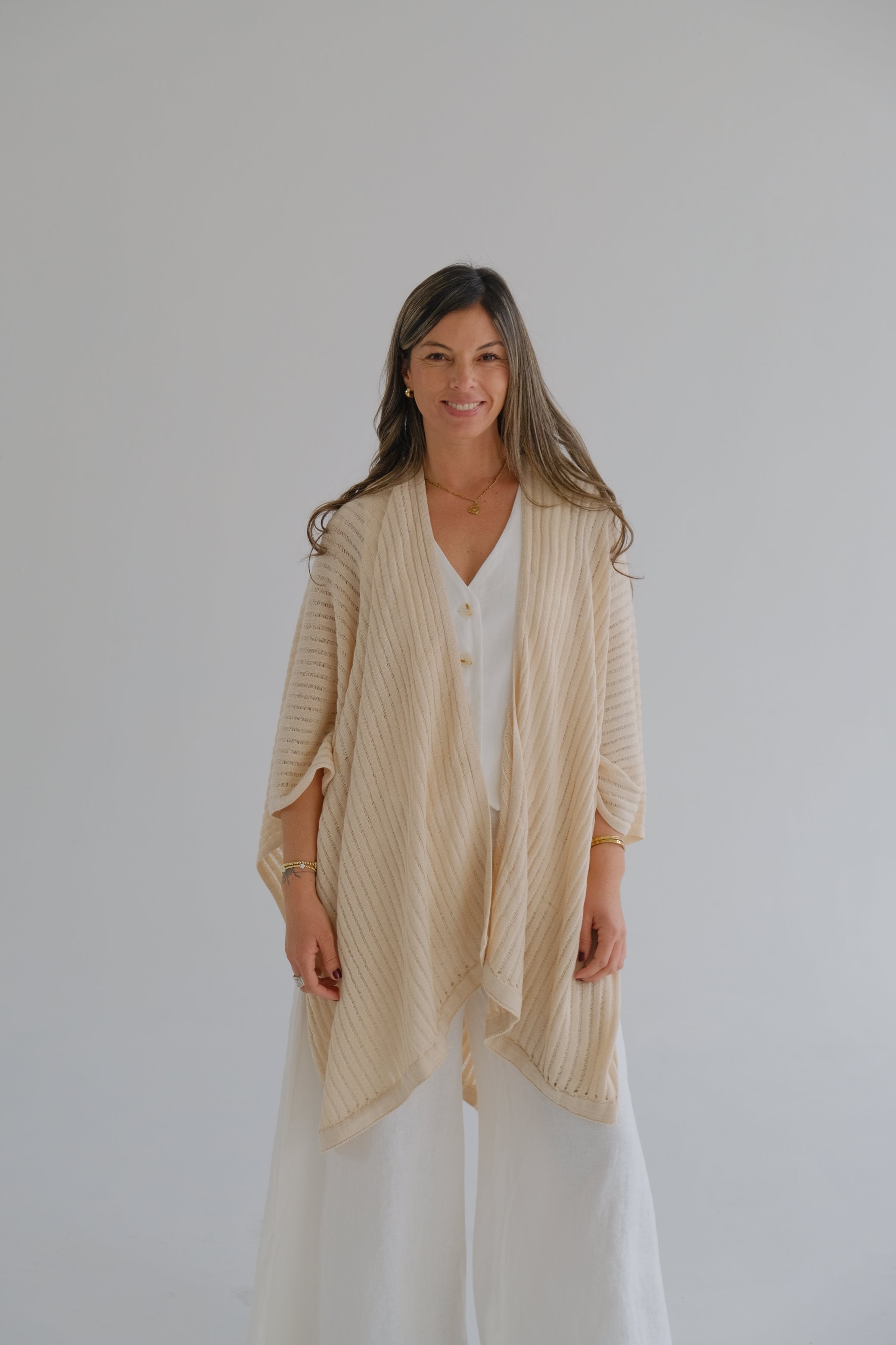 Ruana crudo CÁPSULA