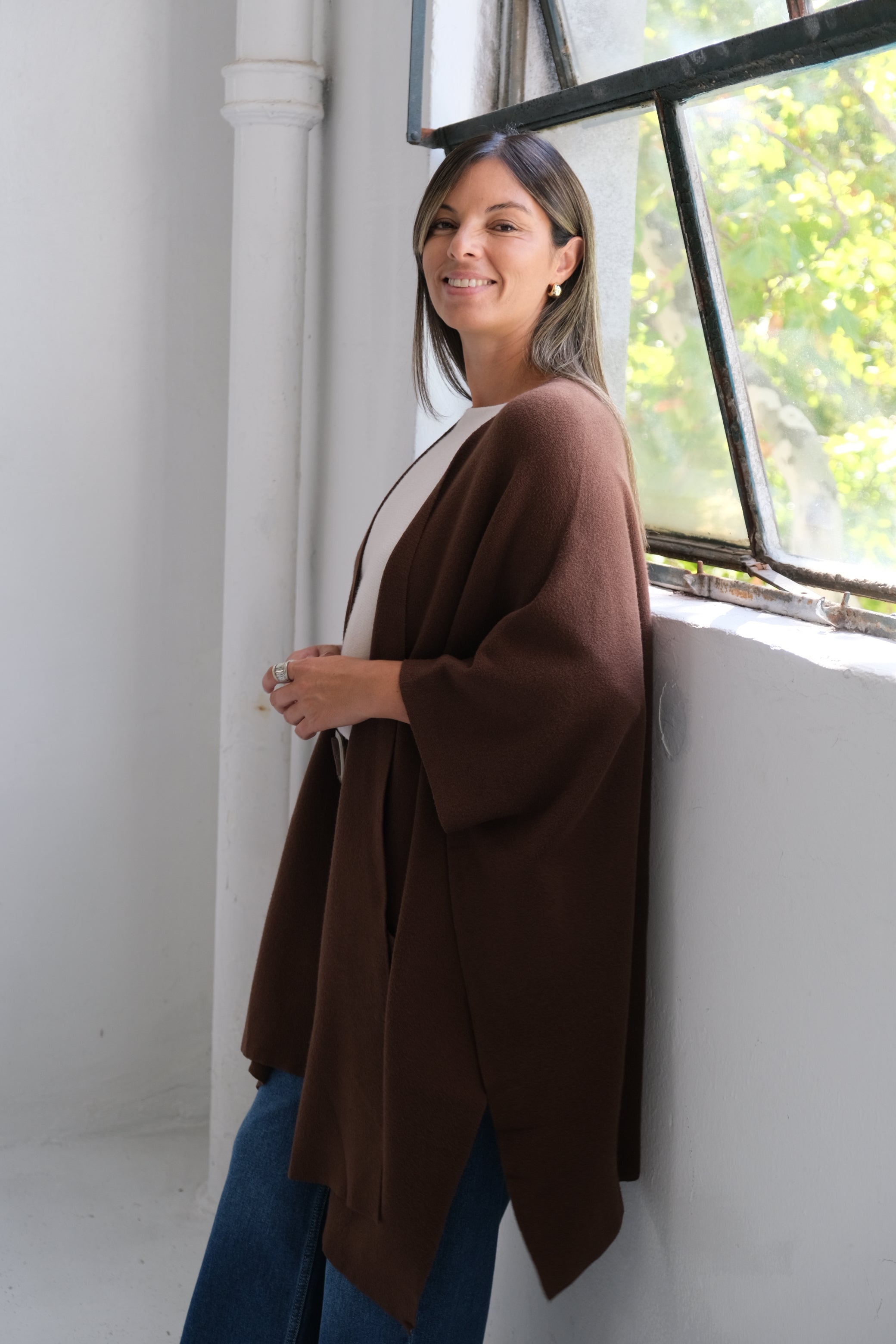 Poncho Lirio Chocolate