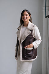 Chaleco Venus Chocolate y beige