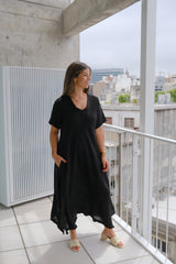 Vestido Magic Manga Corta Negro
