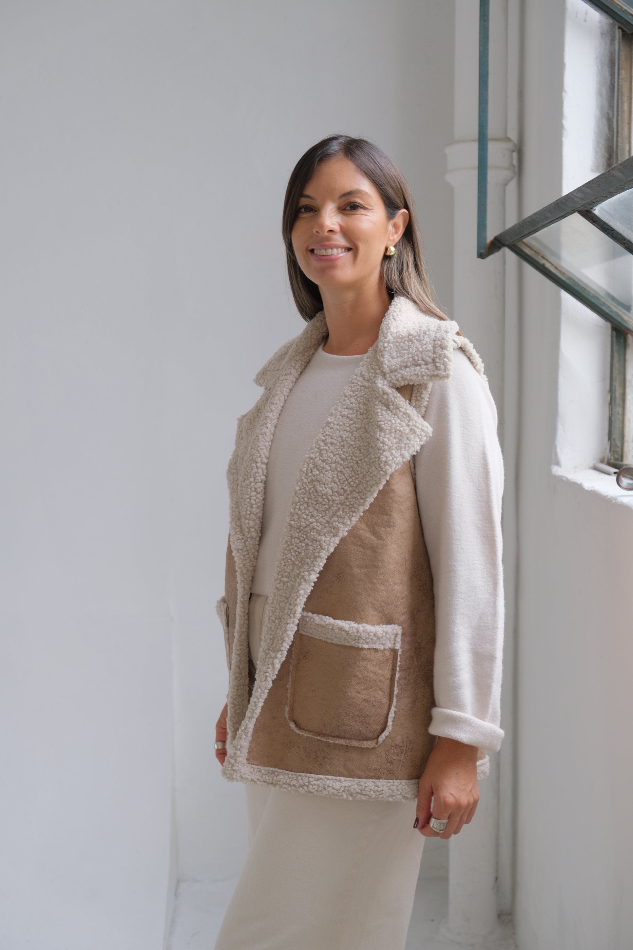 Chaleco Venus Beige y Crudo