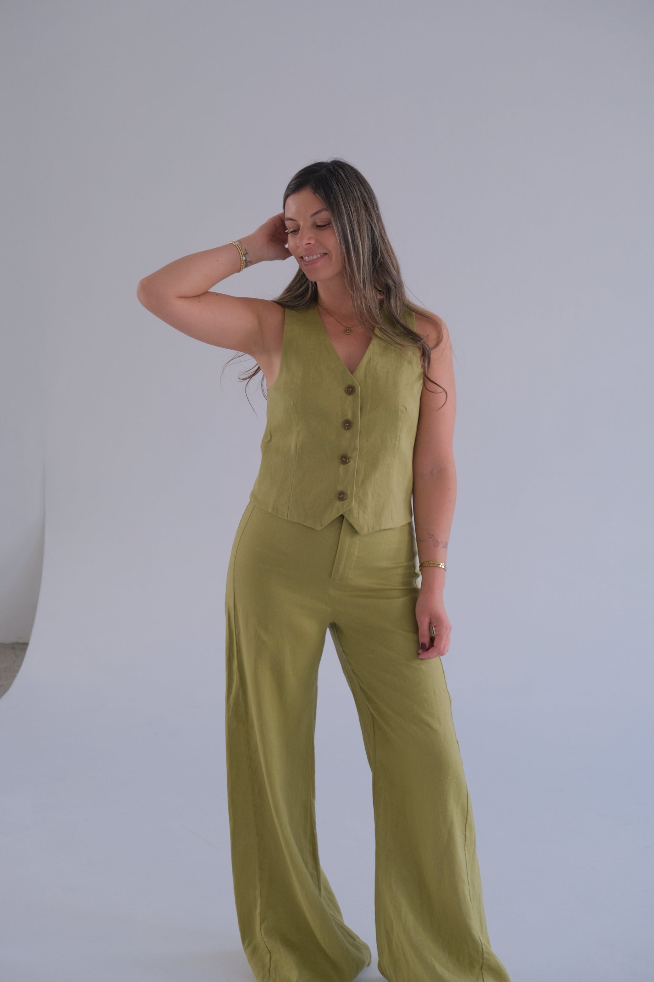 Chaleco Lino Off pistacho cápsula