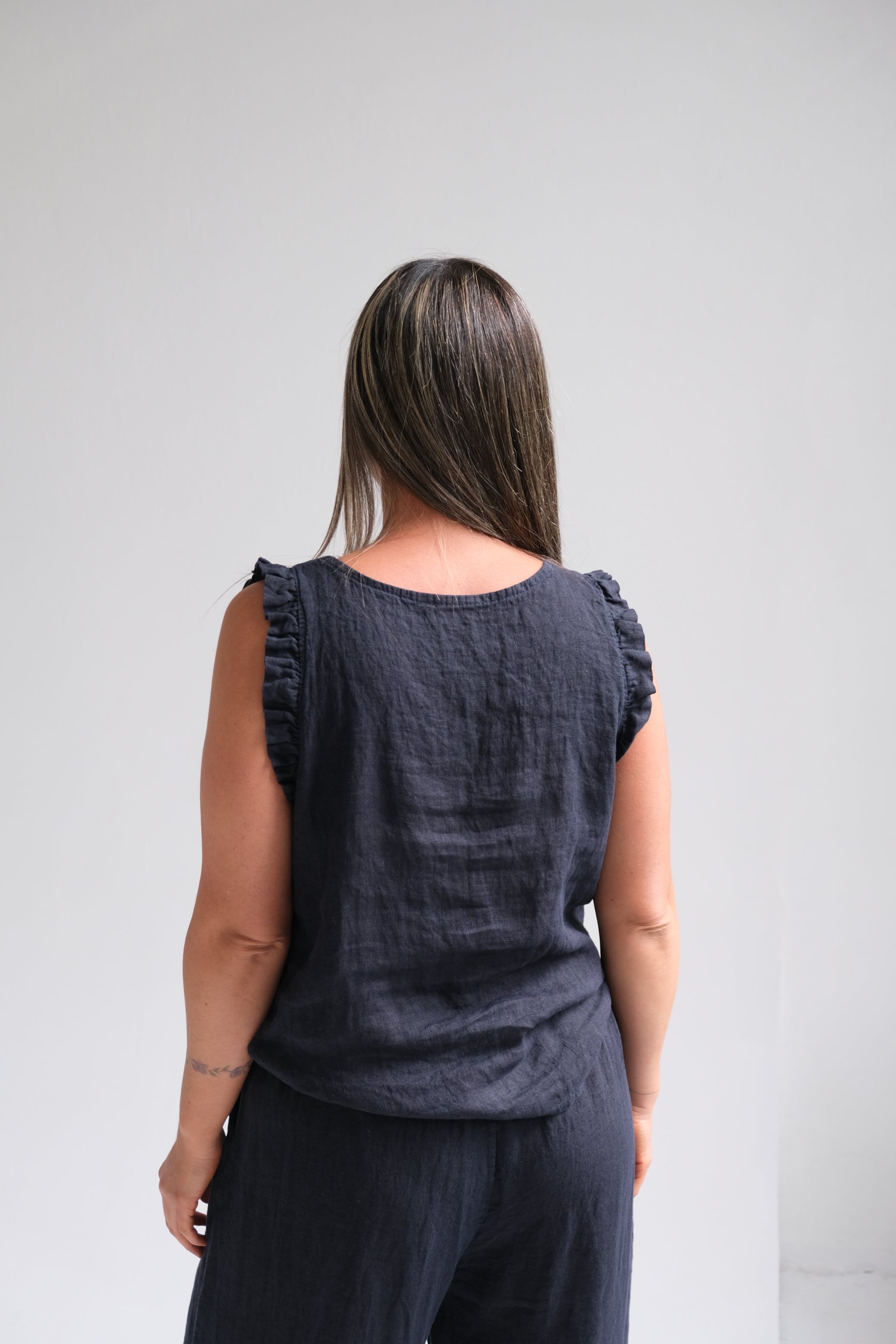 Musculosa Betiana Azul Marino