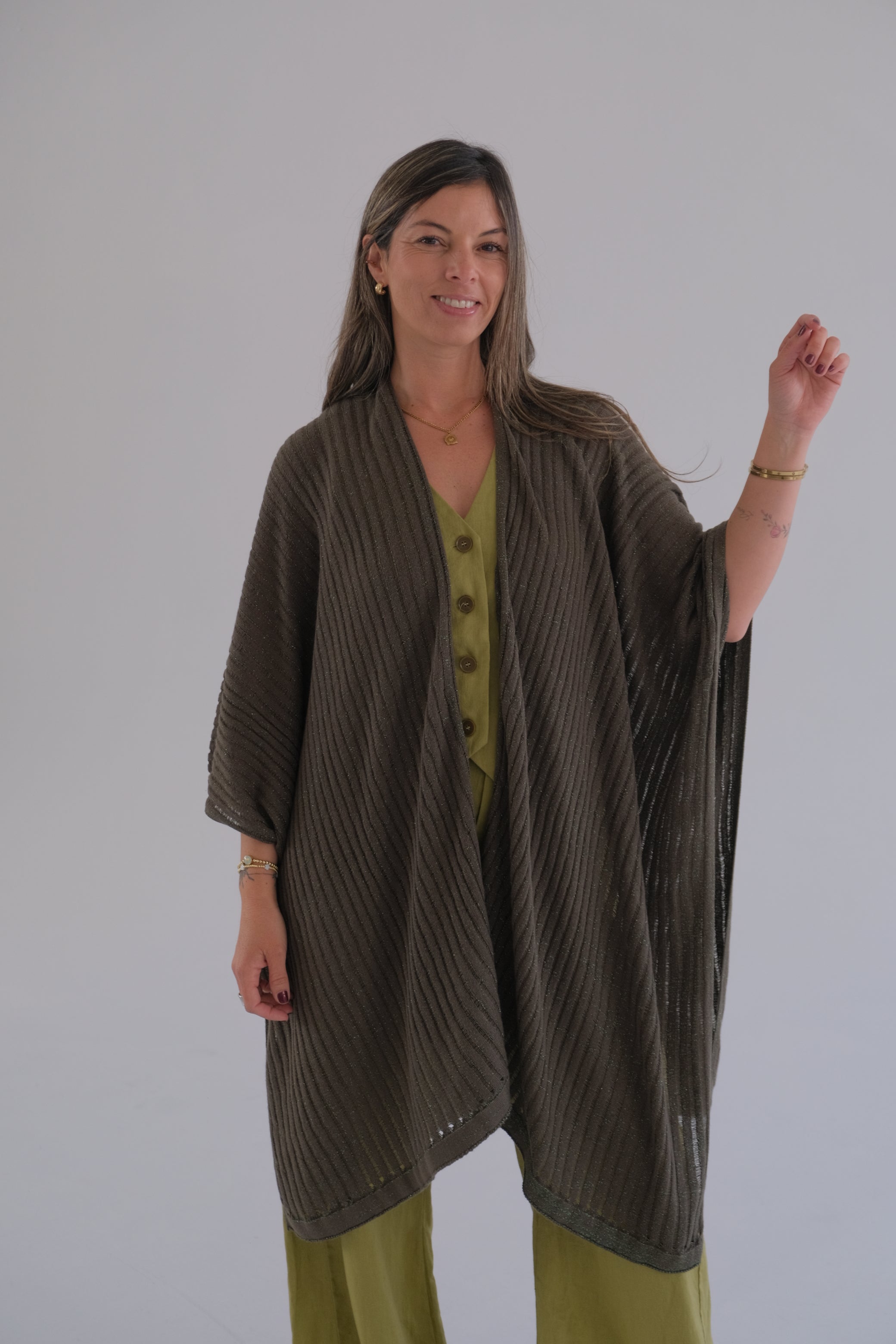 Ruana verde CÁPSULA