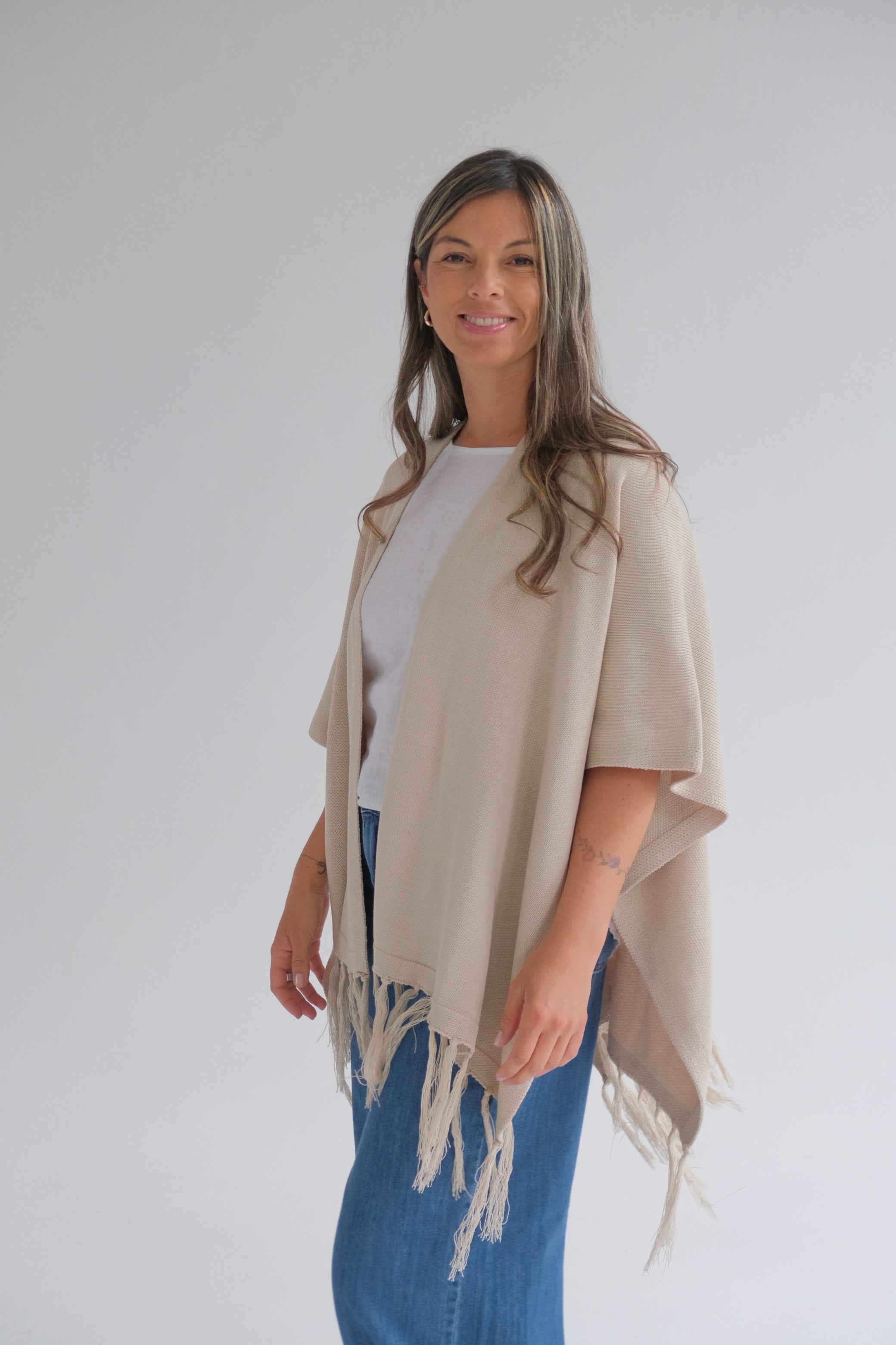 Ruana Valeriana Beige