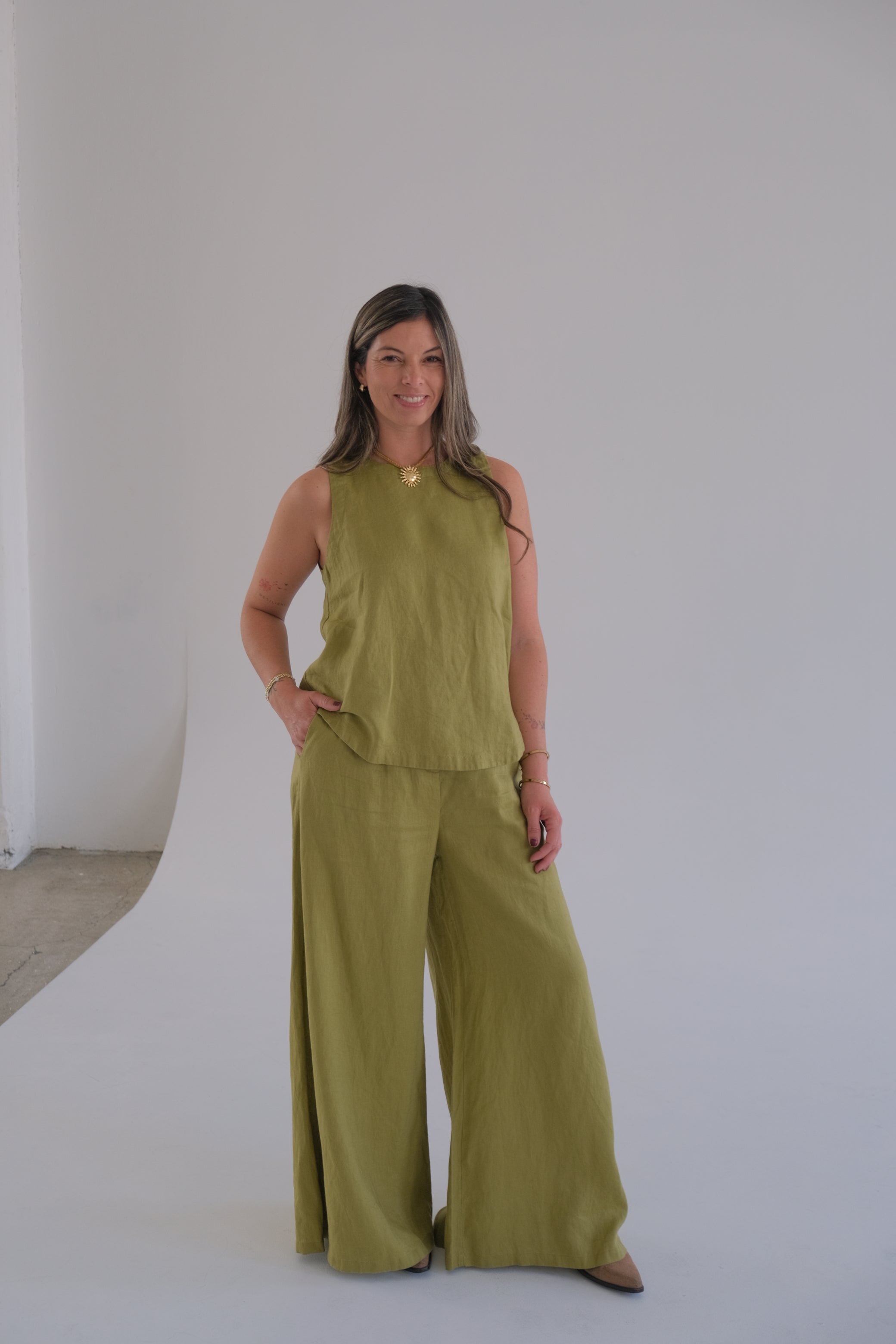 Musculosa Comodín pistacho CÁPSULA